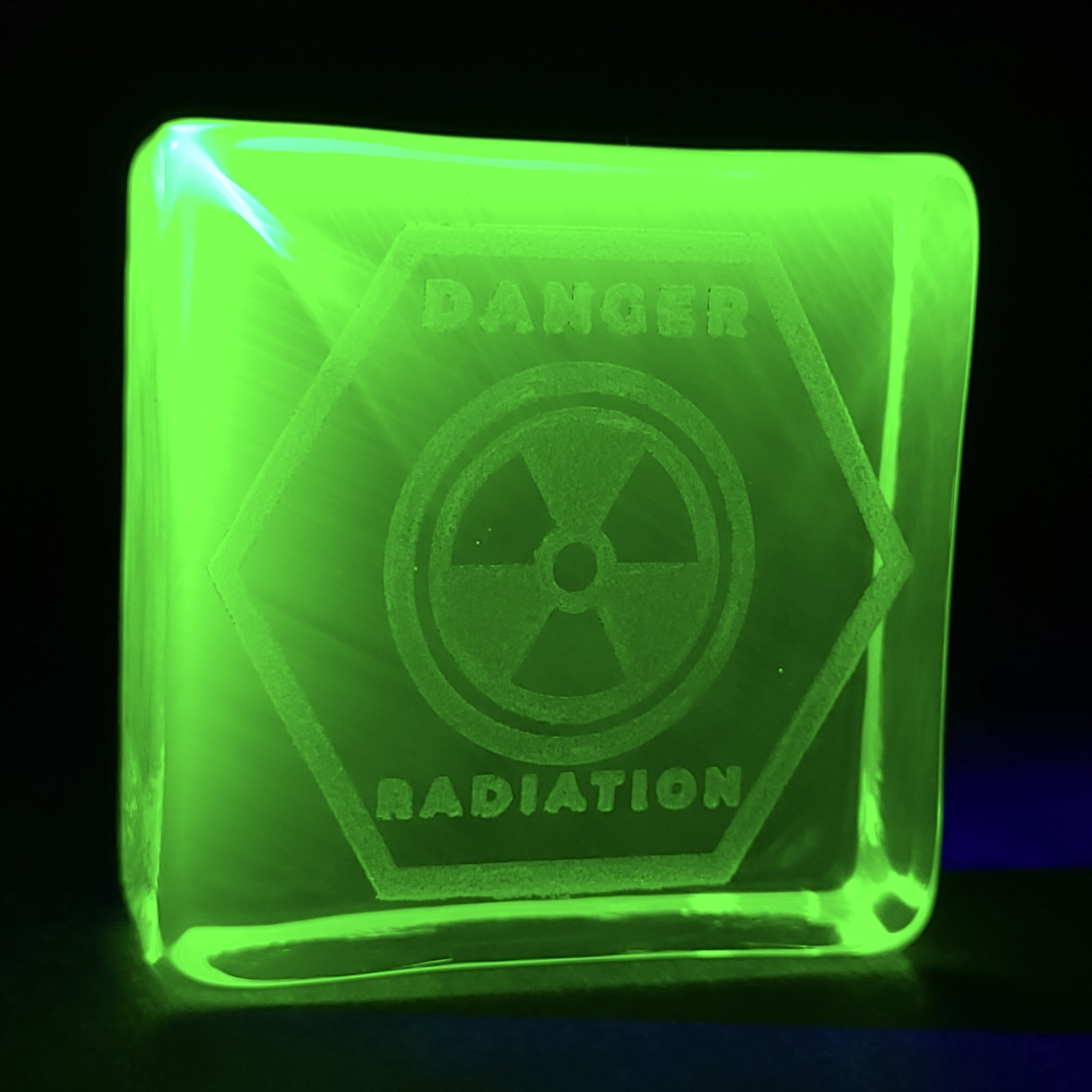 Rare Uranium Glass Small Figurine 50x50mm Vaseline Yellow Glass Statue