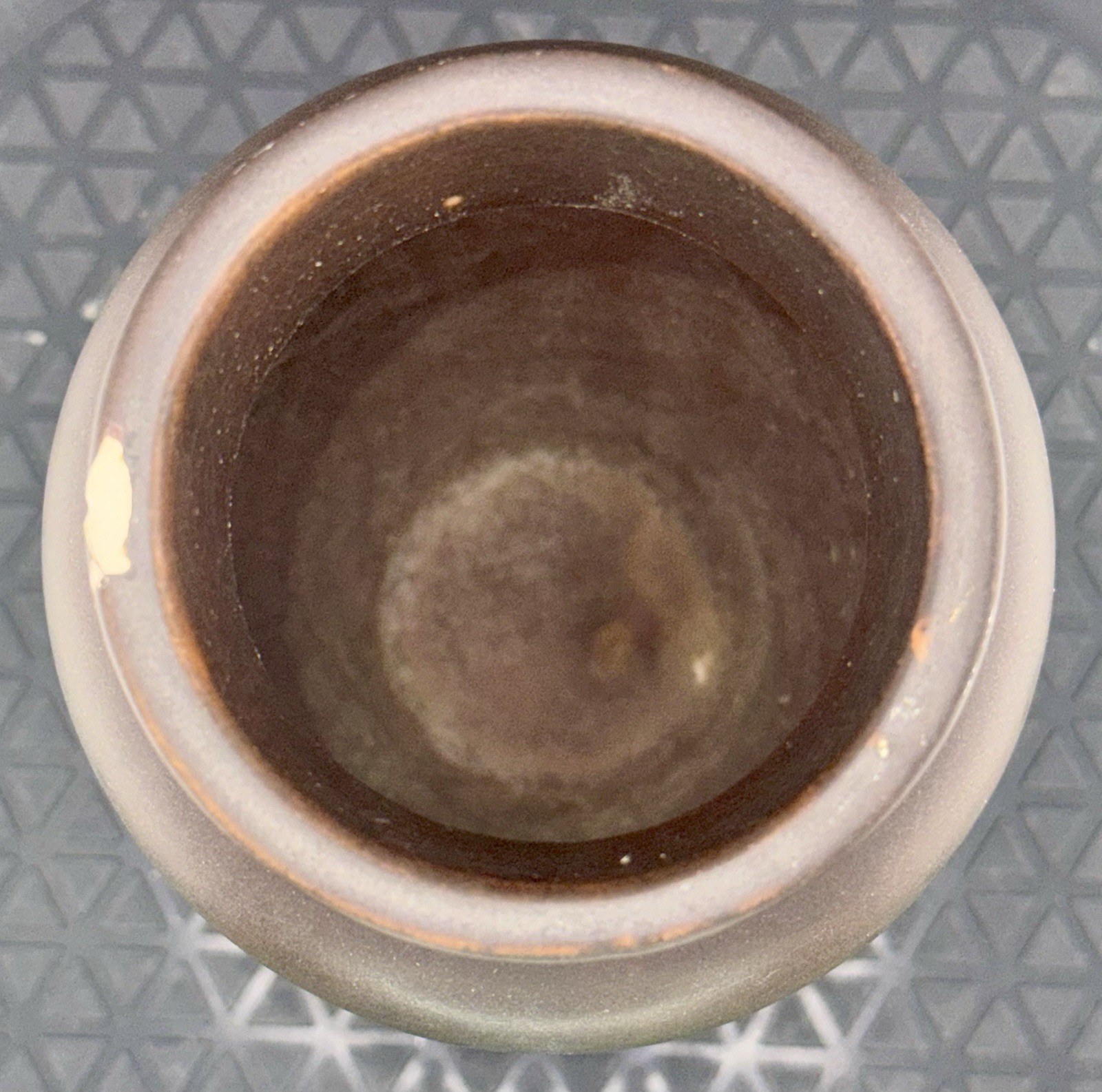 ROSEVILLE ROSECRAFT VINTAGE 9” VASE W/CHIP & REPAIR AT RIM. FRAGMENT INCLUDED