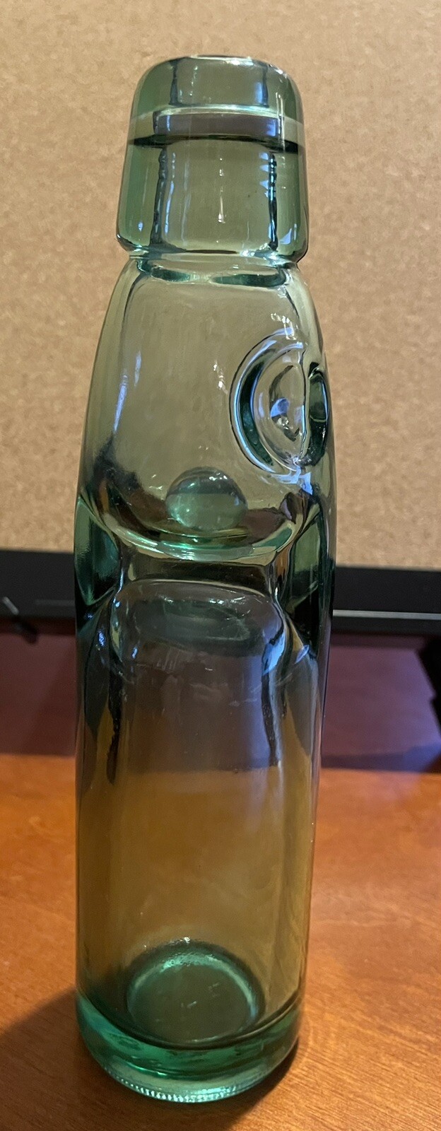 Vintage Hand blown Glass Codd Neck soda bottle/W marble Green 8oz