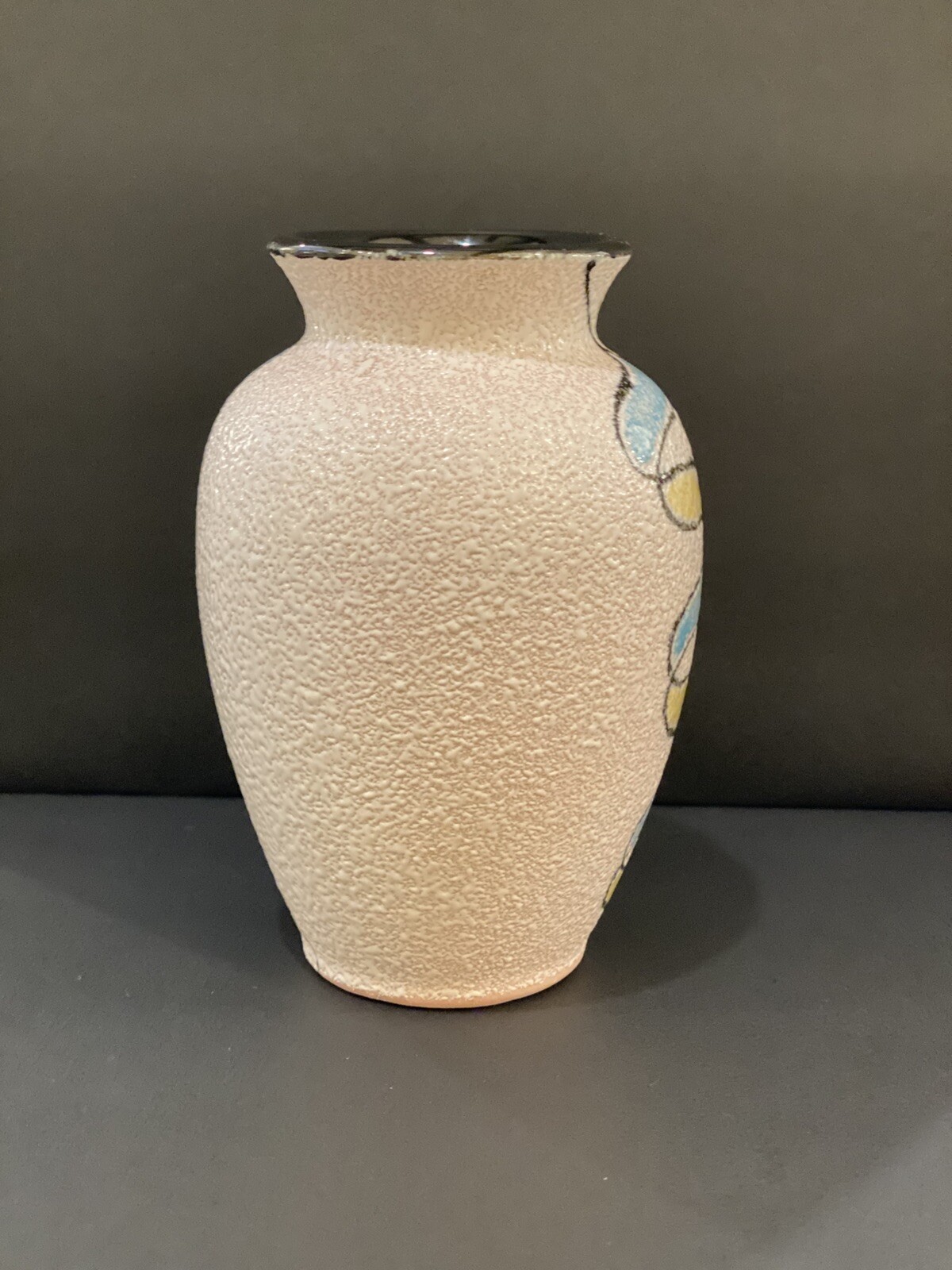 Mid Century Modern Enamel Textured Small Pale Pink And White Vase Abstract 5”