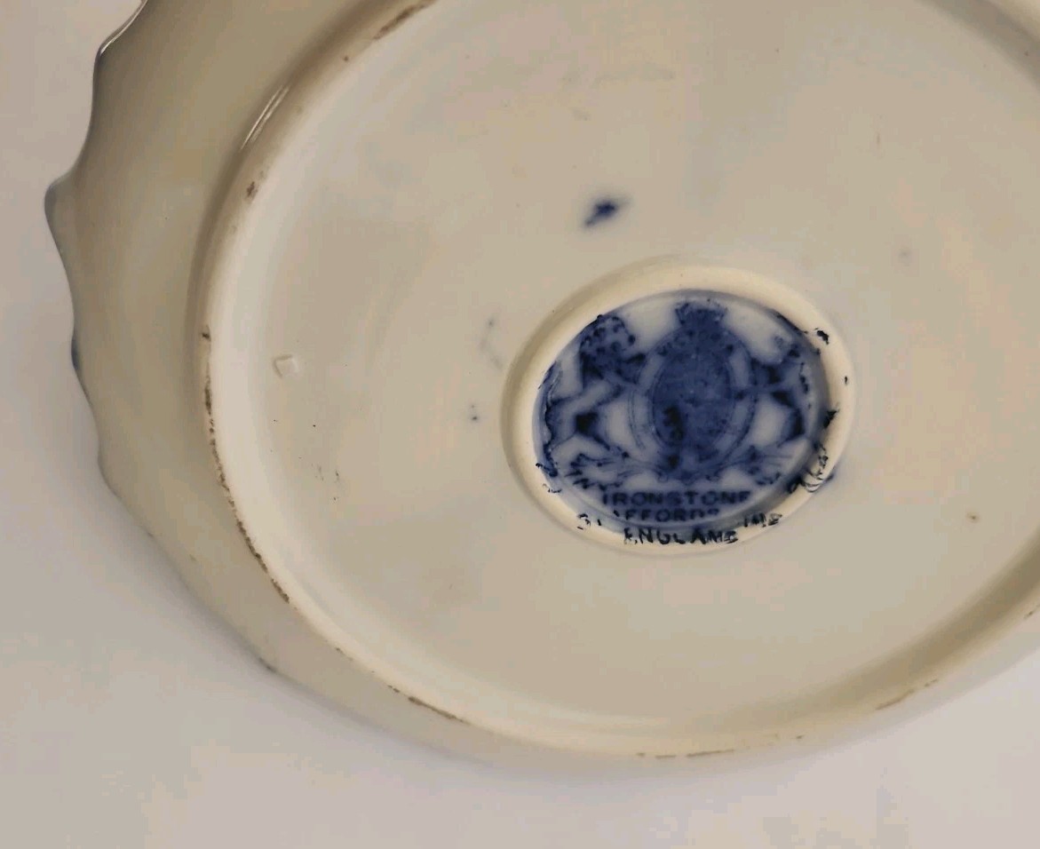 Staffordshire Blakeney Blue & White Victoria Chamber Candle Holder W/ Snuffer