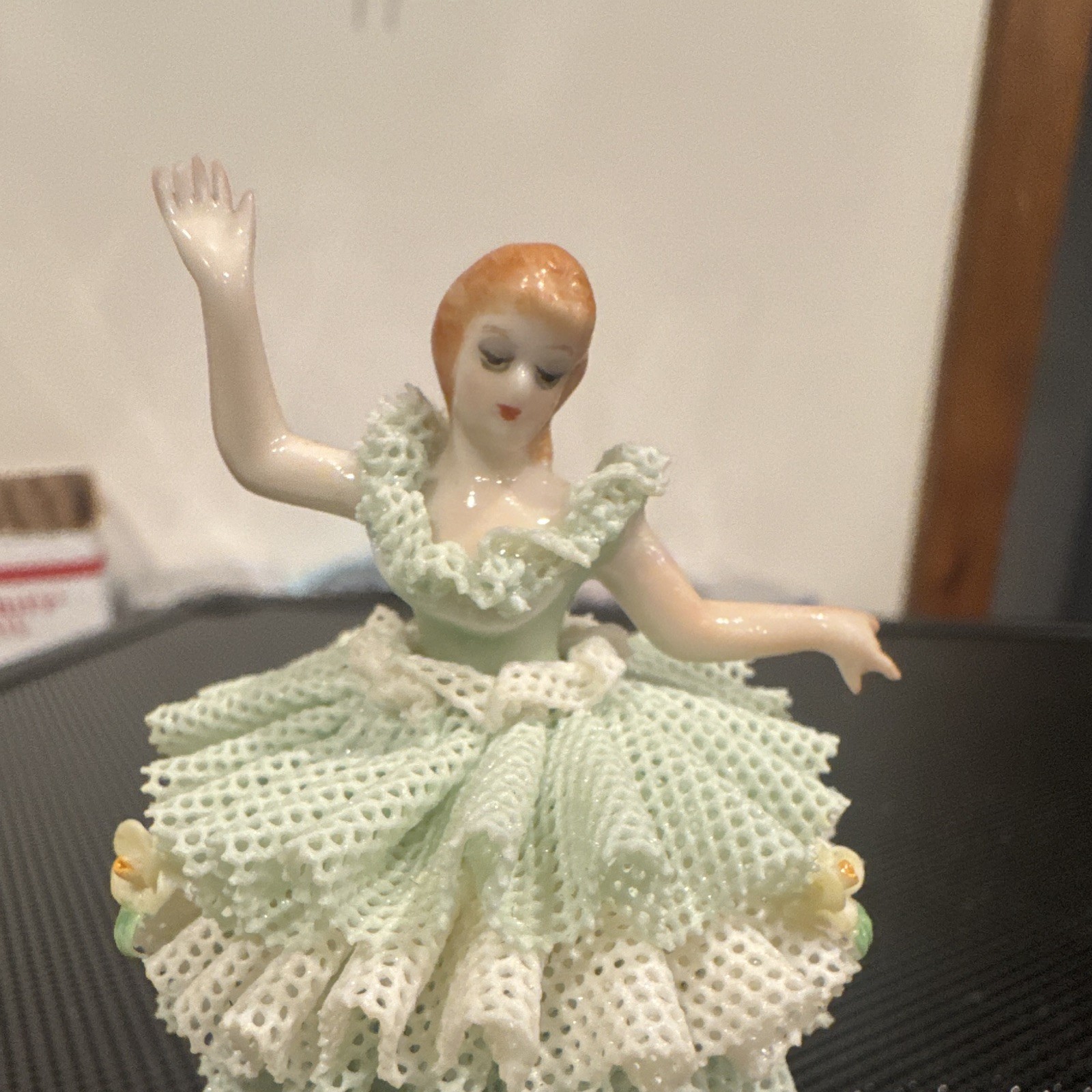 Emerald Collection Dresden Lace Porcelain Ballerina Figurine Signed M7-125101