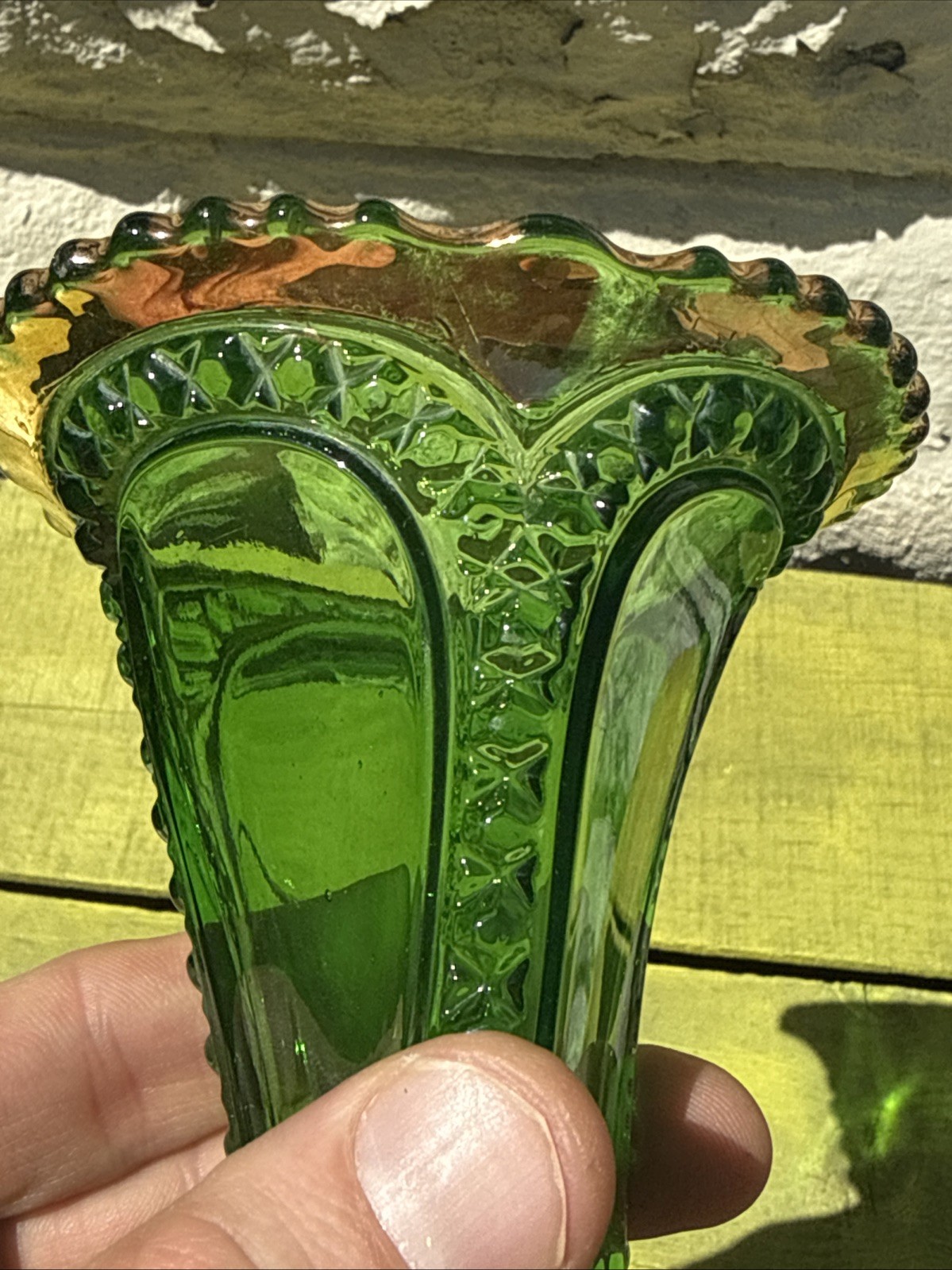 Antique EAPG Vase Green Swirl UNITED STATES GLASS CO. No.16049