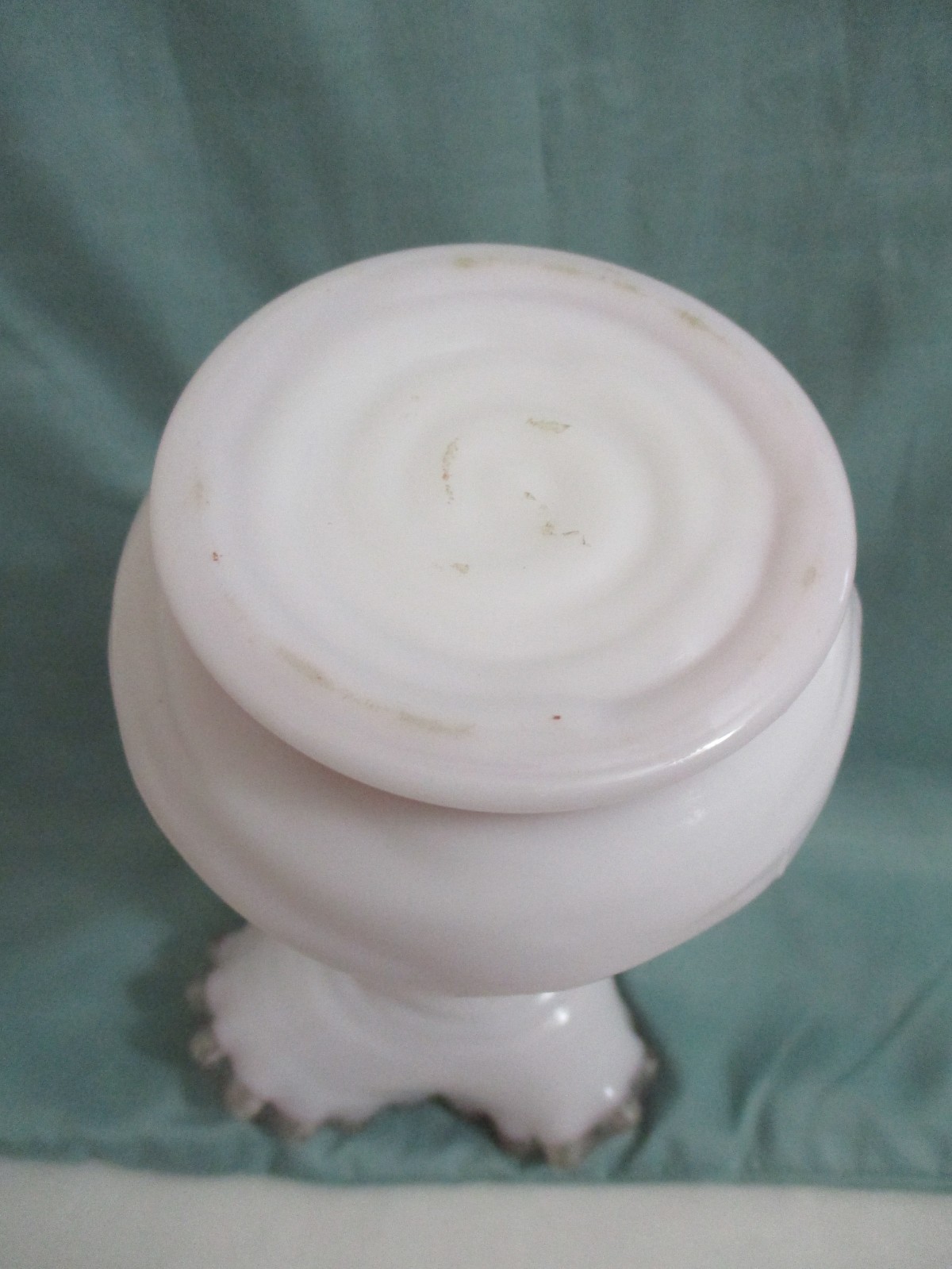 Vintage white and pink ruffled edge 7 1/2″ vase
