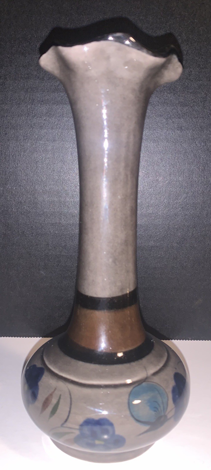 Mexican Folk Art Pottery Tonala Gray Hand Painted Floral Vase 7”