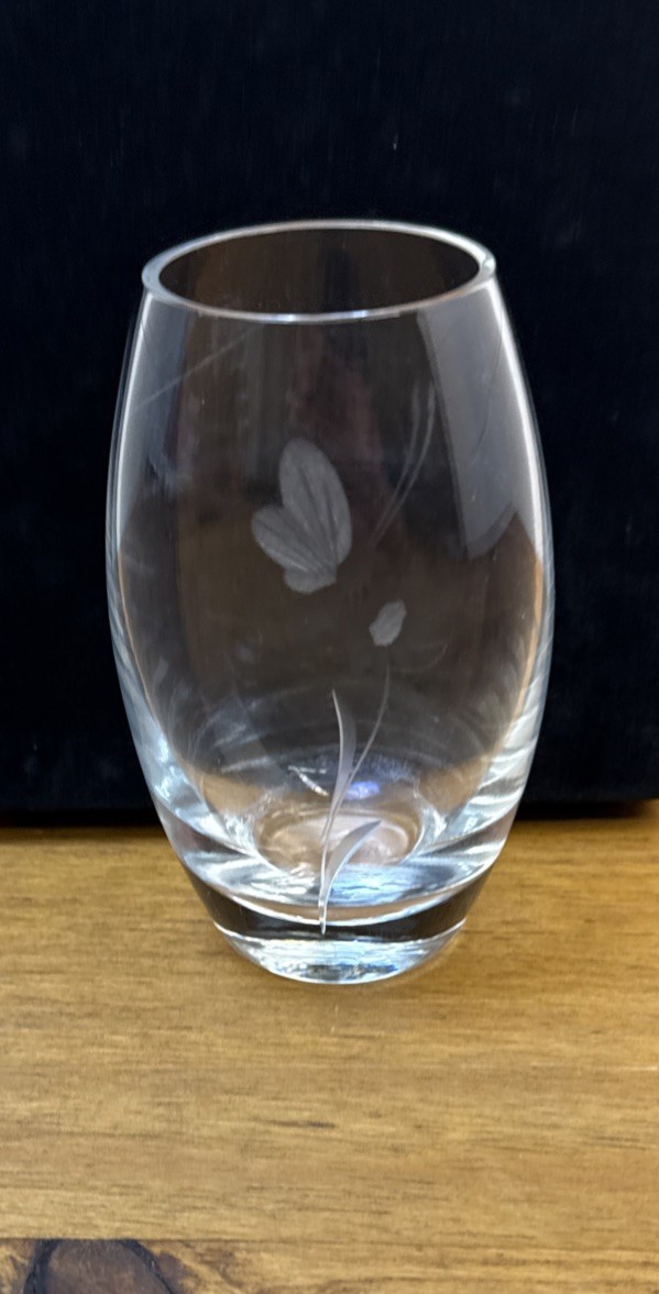 Contemporary Clear Glass Vase Etched Butterfly Floral Design Heavy Base