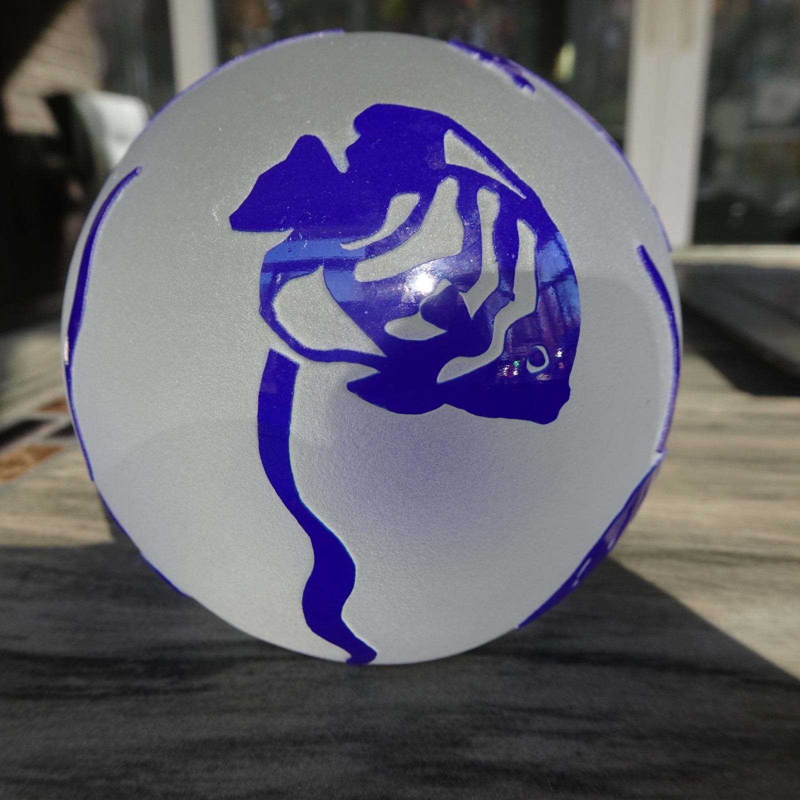 Signed Correia Cameo Acid Etched Art Glass Fish Seahorse Ocean Paperweight 1995