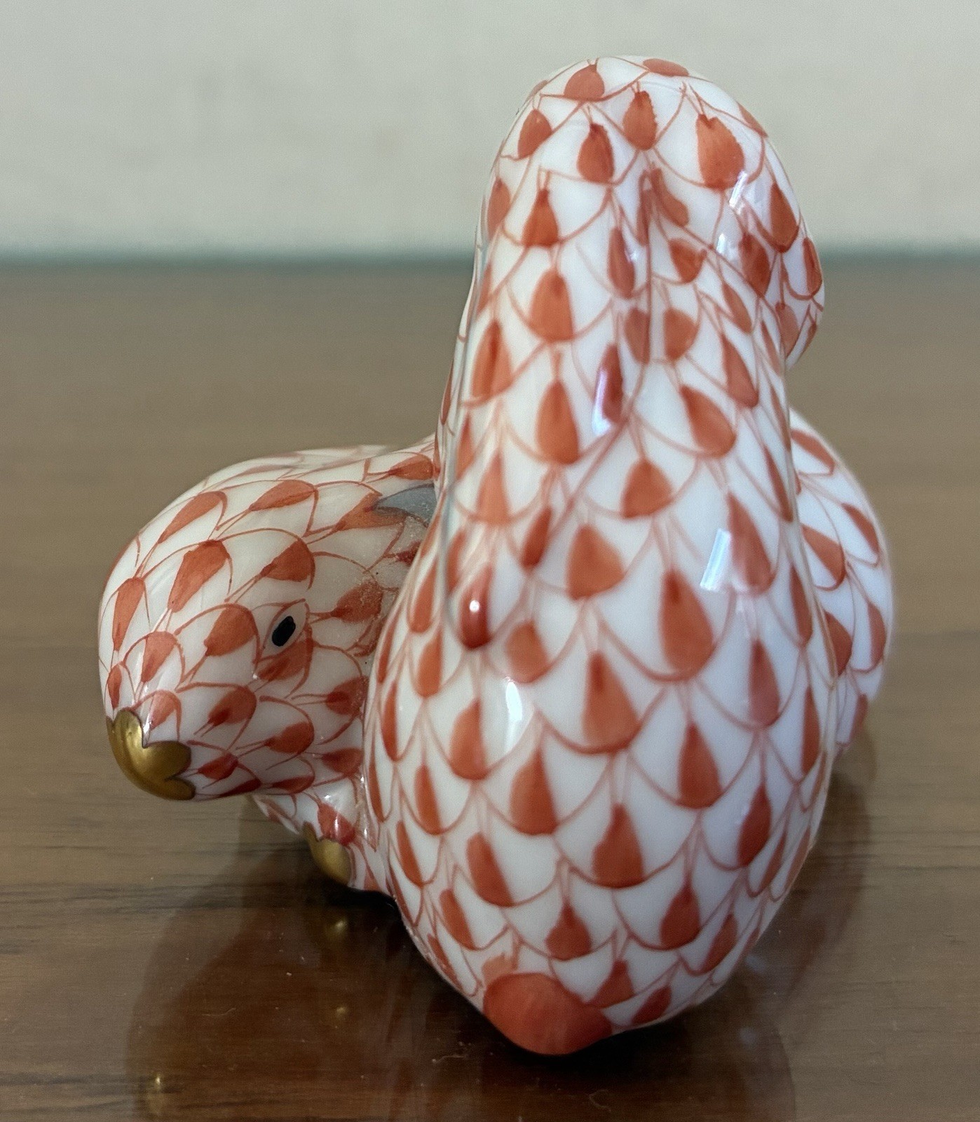 HEREND PAIR of SNUGGLING BUNNY RABBITS RUST FISHNET FIGURINE