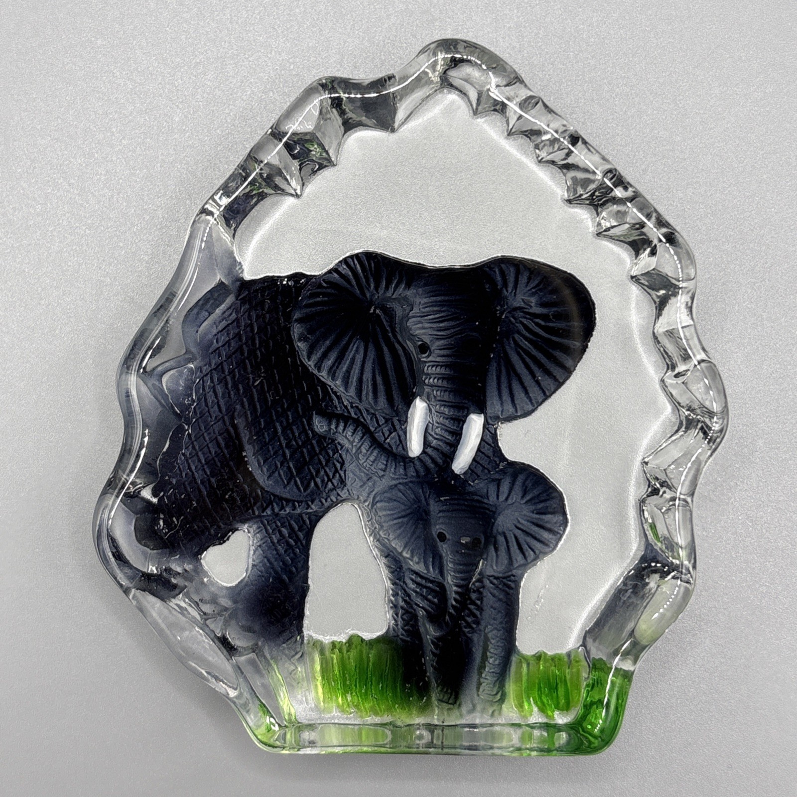 Vtg Intaglio Art Glass Elephant Paperweight Mother Baby Calf Painted Crystal 3.5