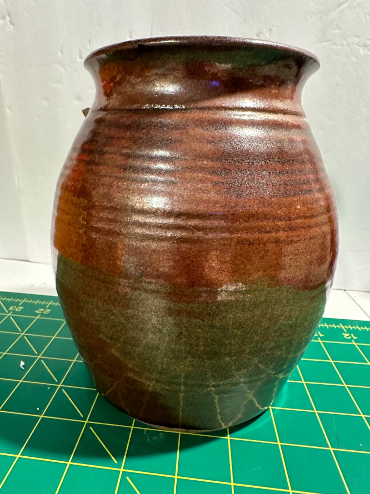 VTG Unique Large Art Pottery Vase W/Applied 3D Bunny Rabbit Glazed/Signed READ