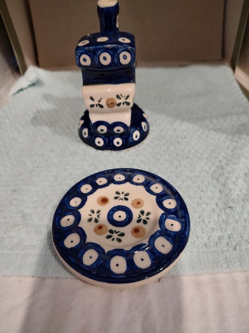 Dana Jakubowski Boleslawiec Train Polish Pottery locomotive Tea Light w Base