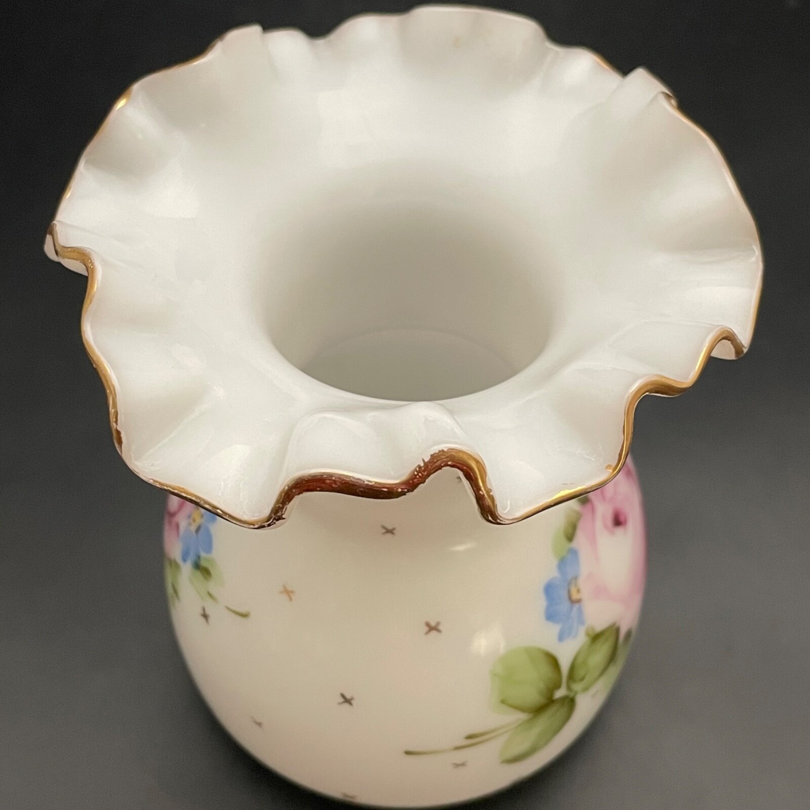 Fenton Art Glass Charleton Roses Ruffled Milk Glass Bud Vase c1940-1959 USA 5.5″