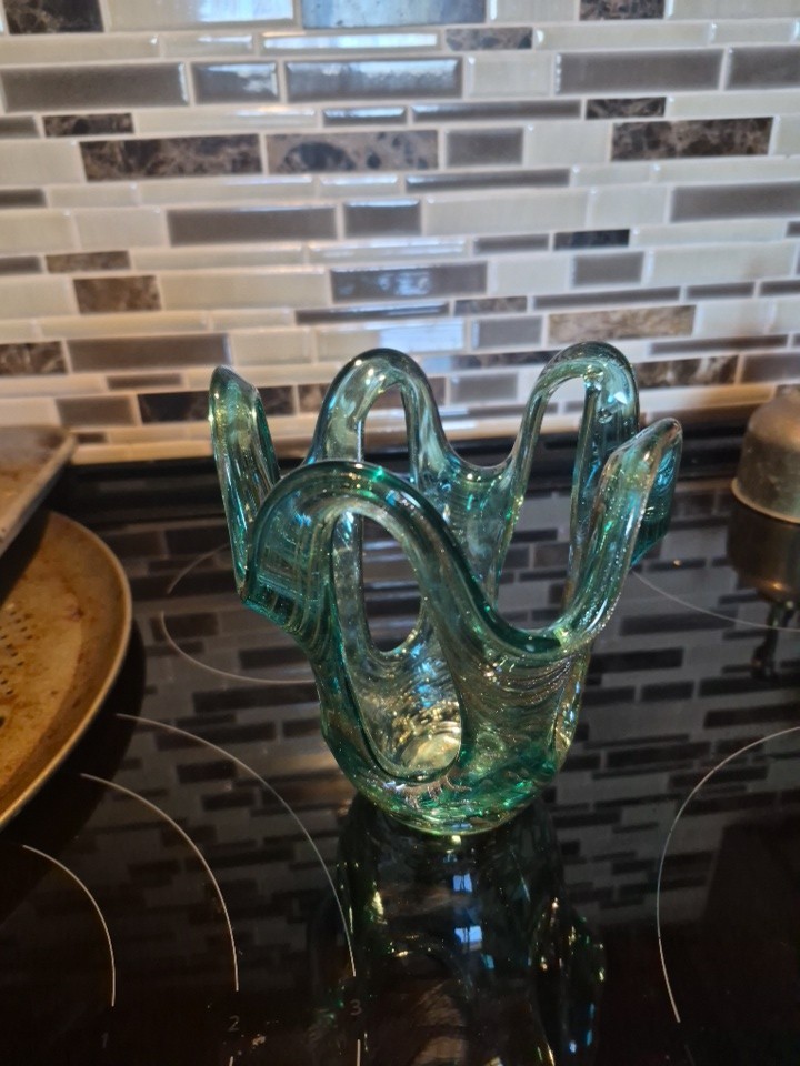 Hand Blown Art Glass Splash, Aqua W/Glitter Candle Holder ￼