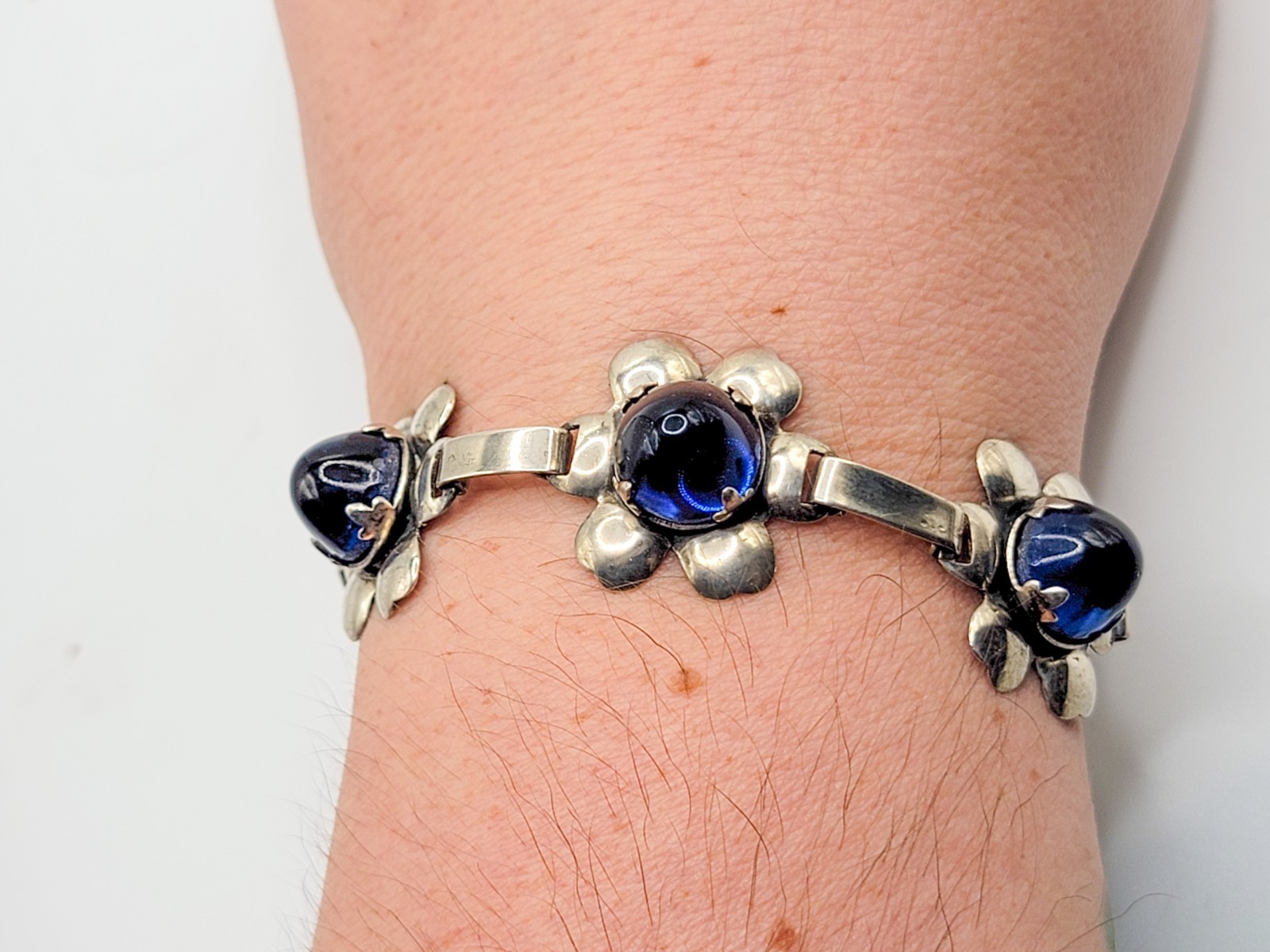 Vintage Sterling Blue Uranium Glass Bracelet Rare Sapphire Blue 1960s Flower 925