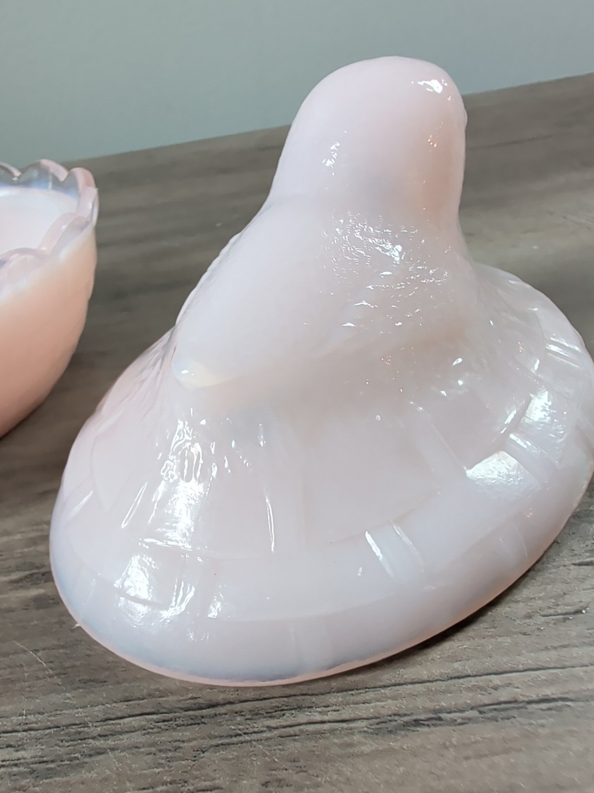 Vintage Fenton Unique Pink Chick On Nest Glass Dish With Lid Milk Glass