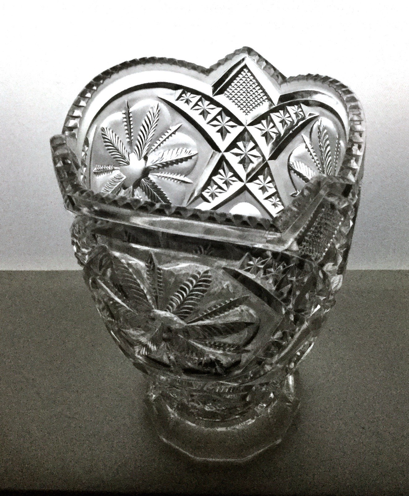 EAPG Antique U. S. Glass No. 15097 WESTERN STAR Clear Celery Vase GEORGIA BELLE