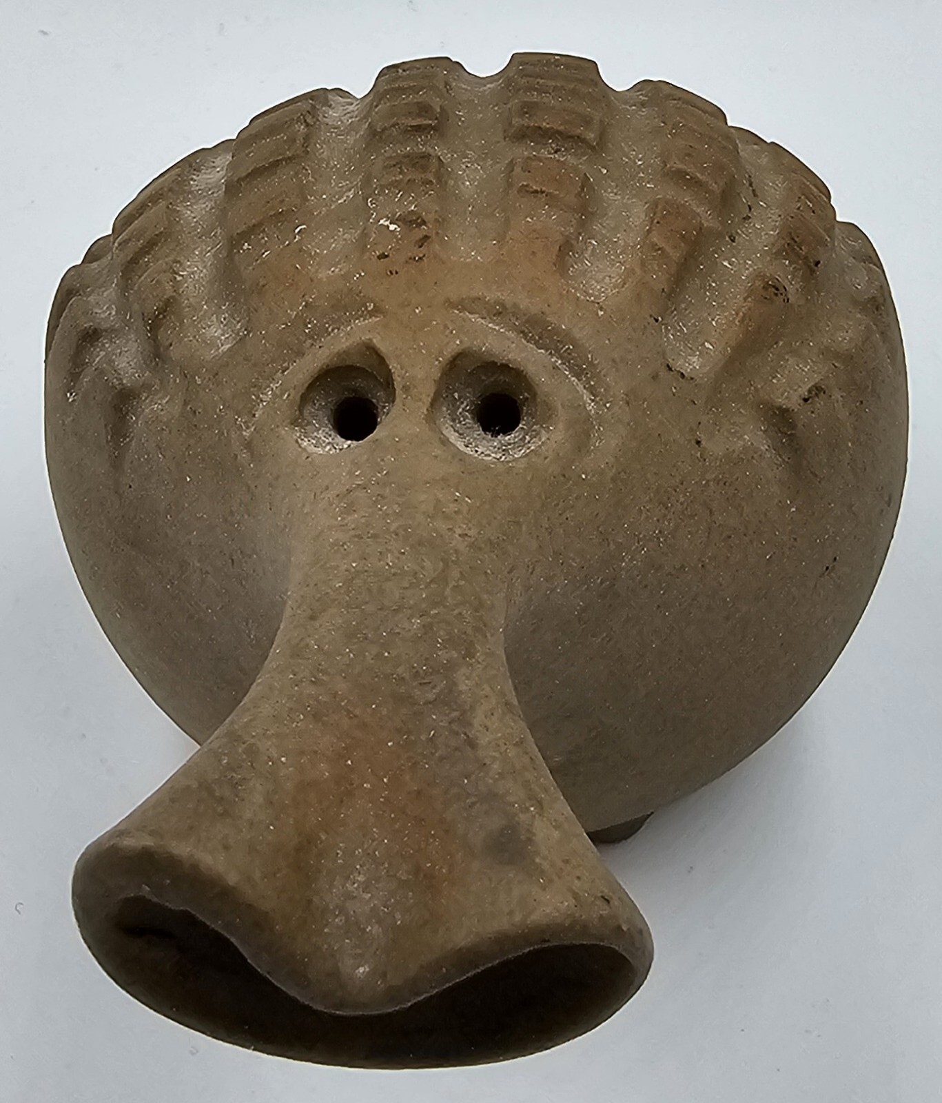 Vintage Robert Maxwell Fig 12 Critter Art Pottery Signed 2.25″H x 4.75″L