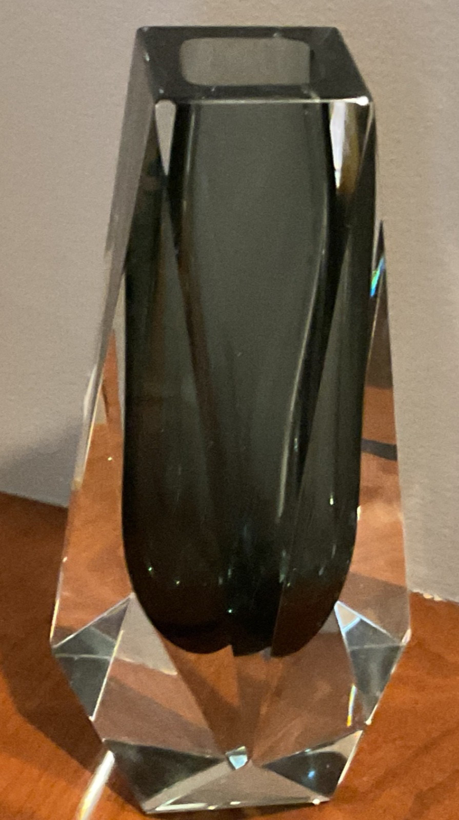 Murano Obsidian faceted glass vase art glass 8.75” vase gray clear Sommerso