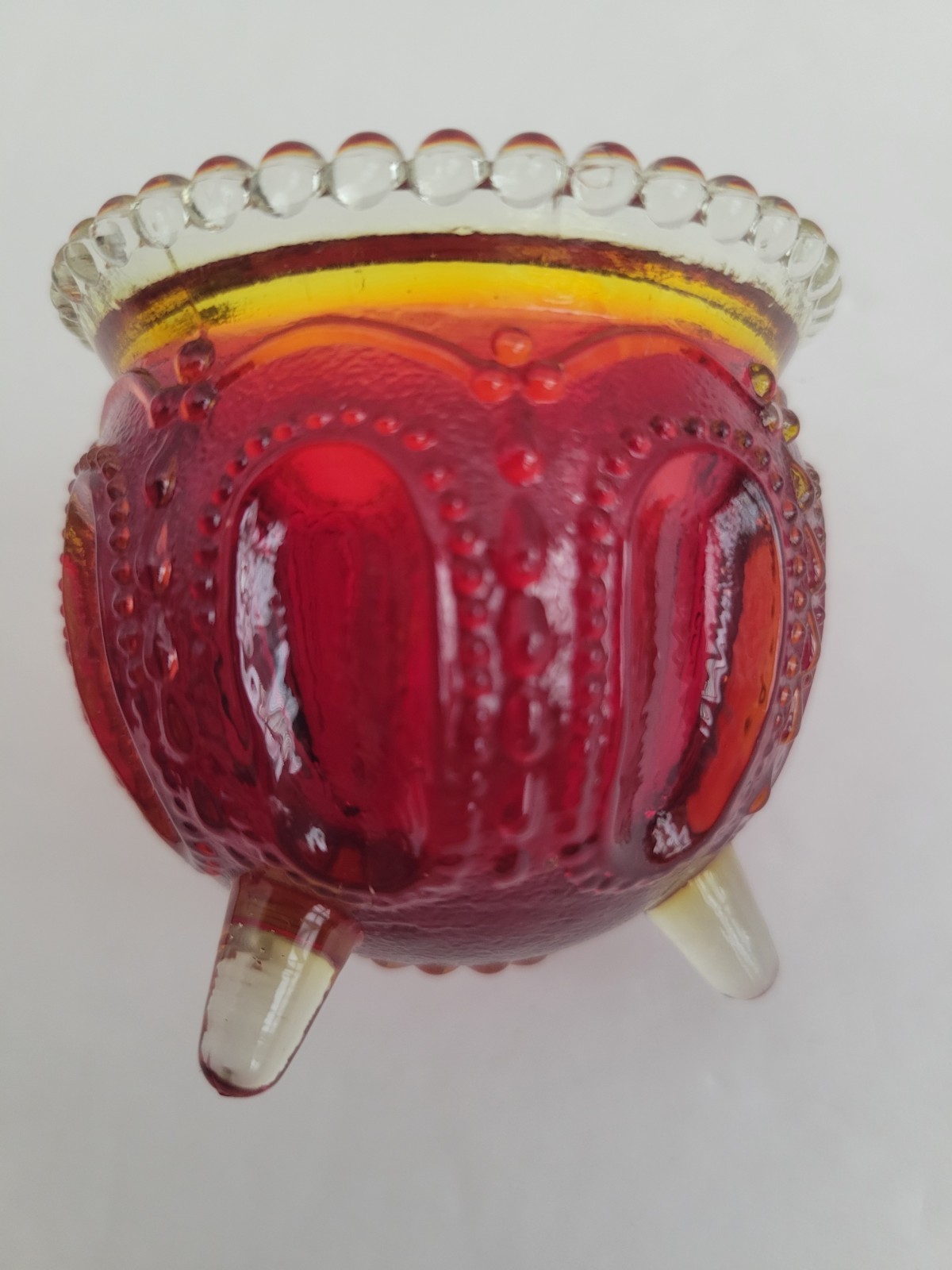 Boyd’s Crystal Art Glass Amberina Red Gypsy Pot Toothpick Holder Cauldron GLOWS
