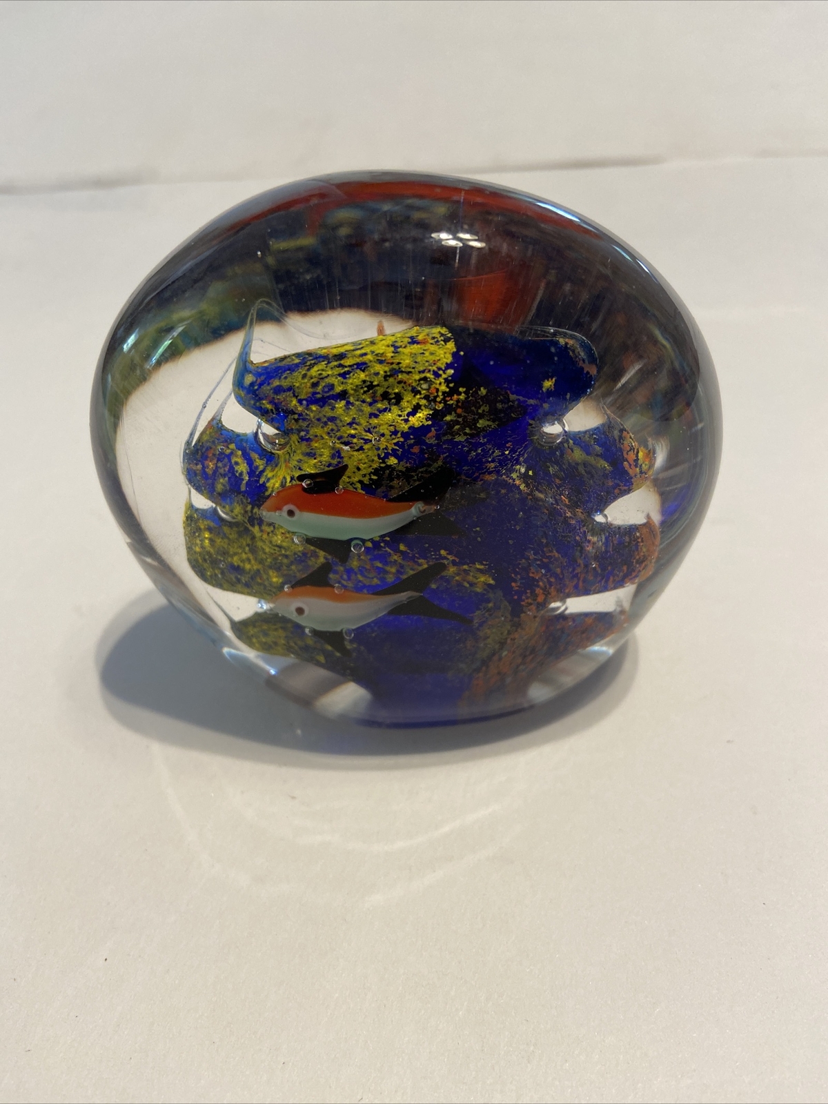 VTG Paperweight Glass Ocean Fish Water Colorful Nautical