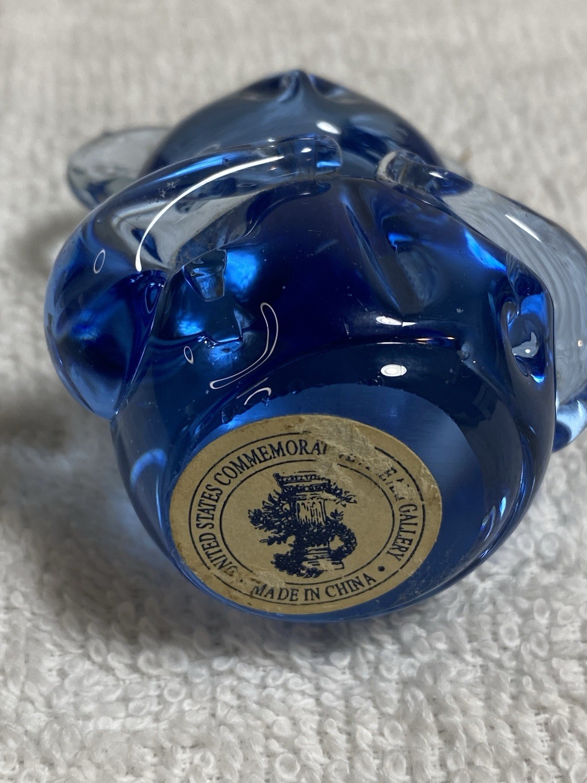 United States Commemorative Fine Art Gallery Koala Bear Figurine Blue Glass