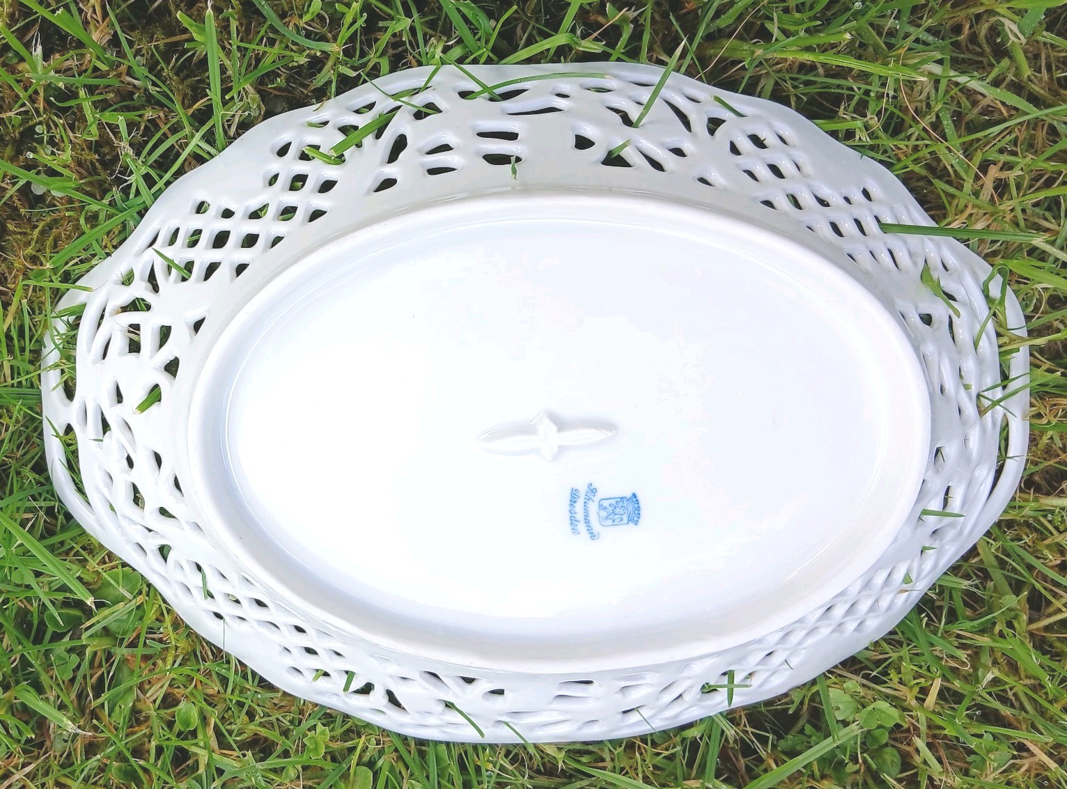 Dresden Basket Porcelain Twin Handled Reticulated 26cm