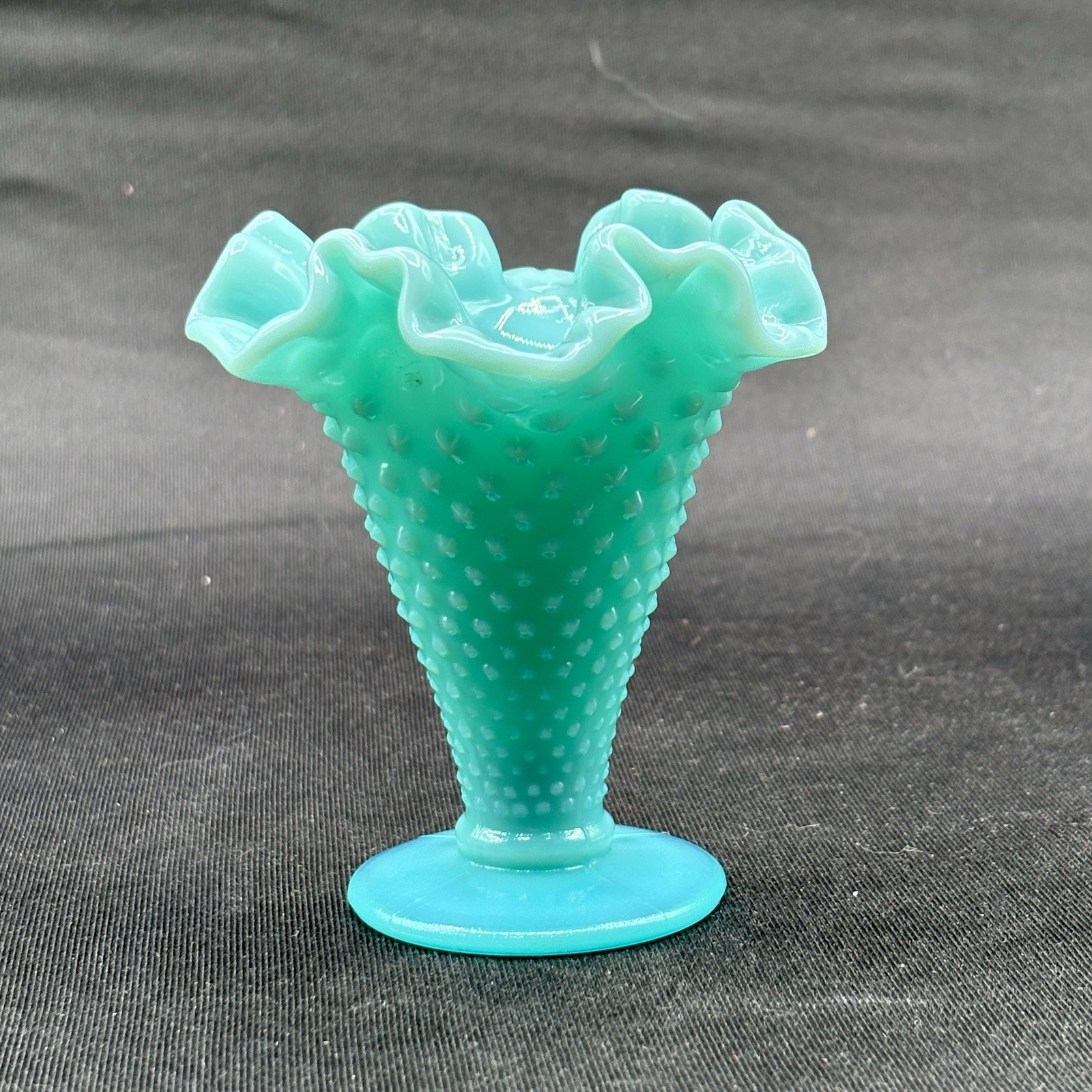Fenton Hobnail Turquoise Milk Glass Ruffle Edge Trumpet Vase 4″ H Vintage EUC