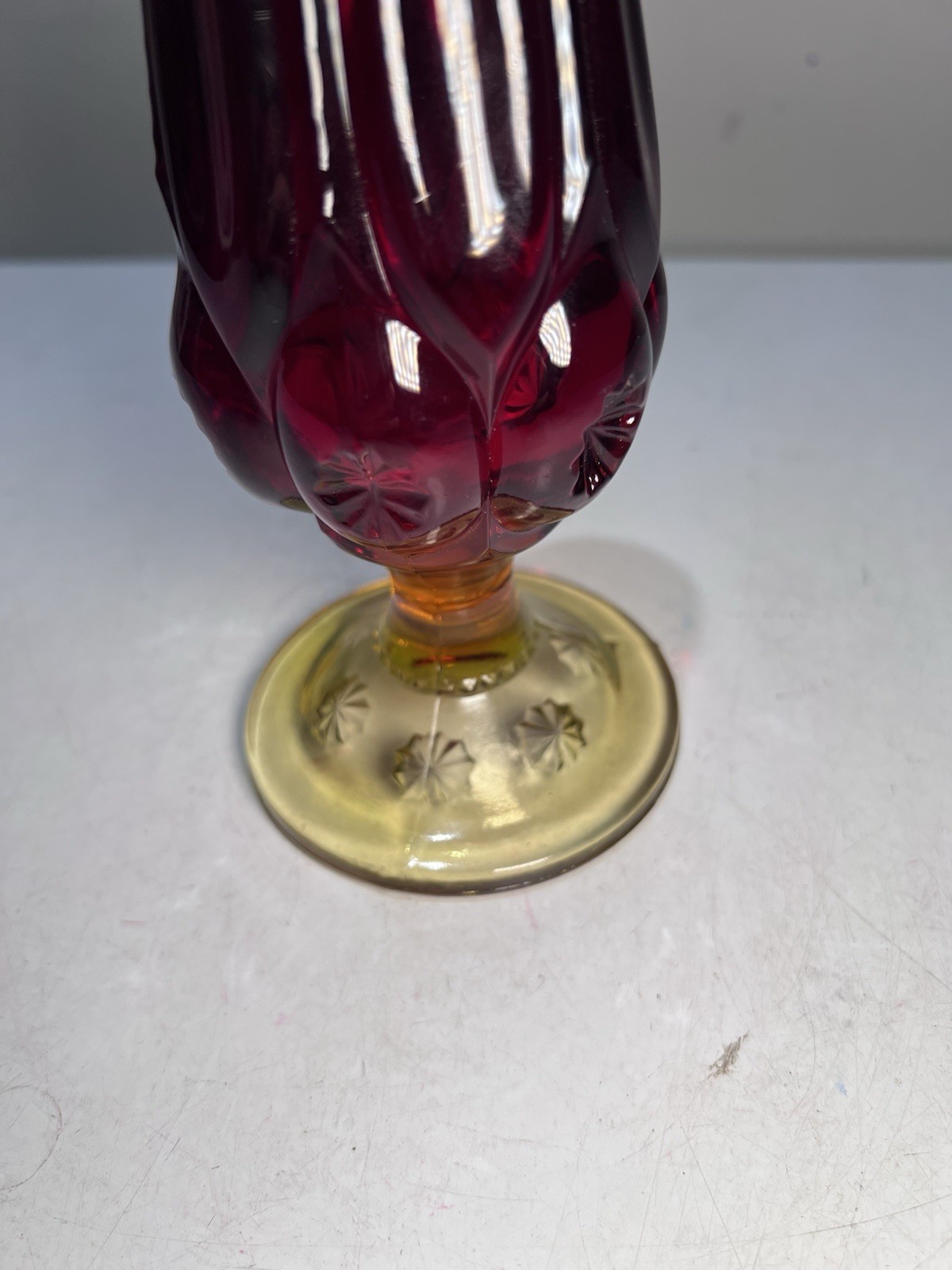 L. E. Smith Moon and Star pattern Vase 14.5″ Tall