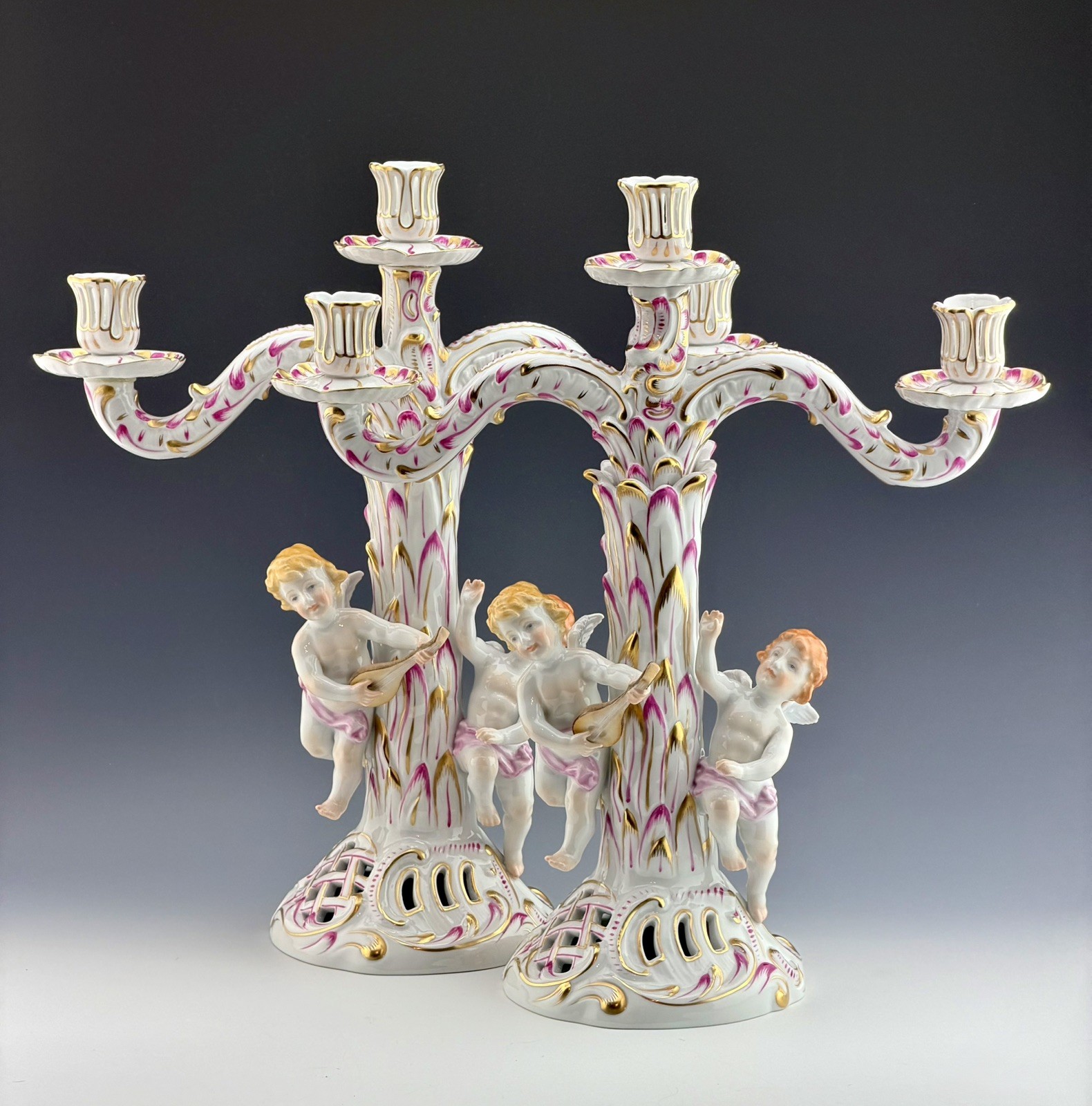 MINT! Stunning HEREND 3 Arm Baroque Candle Candelabra Pair & Vase