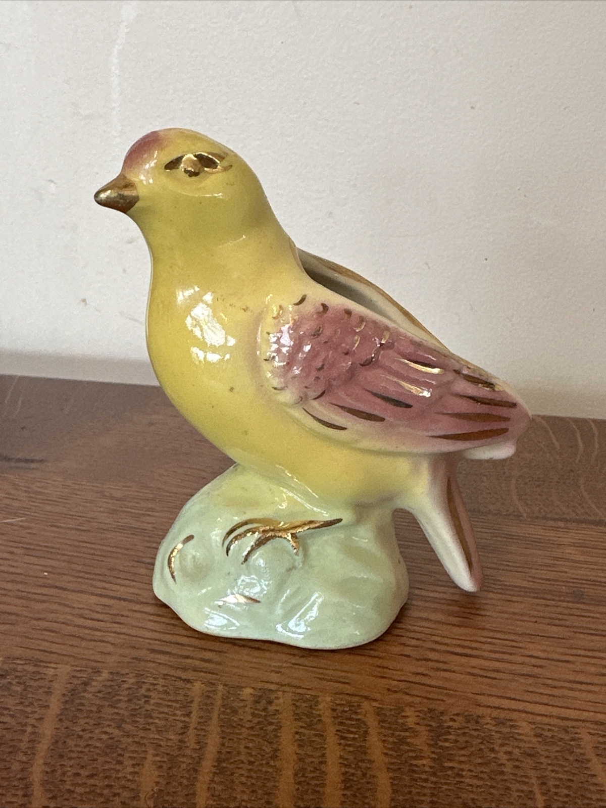VTG Royal Copley Finch Bird Pink Yellow Green Ceramic Figurine Pastel Cottage