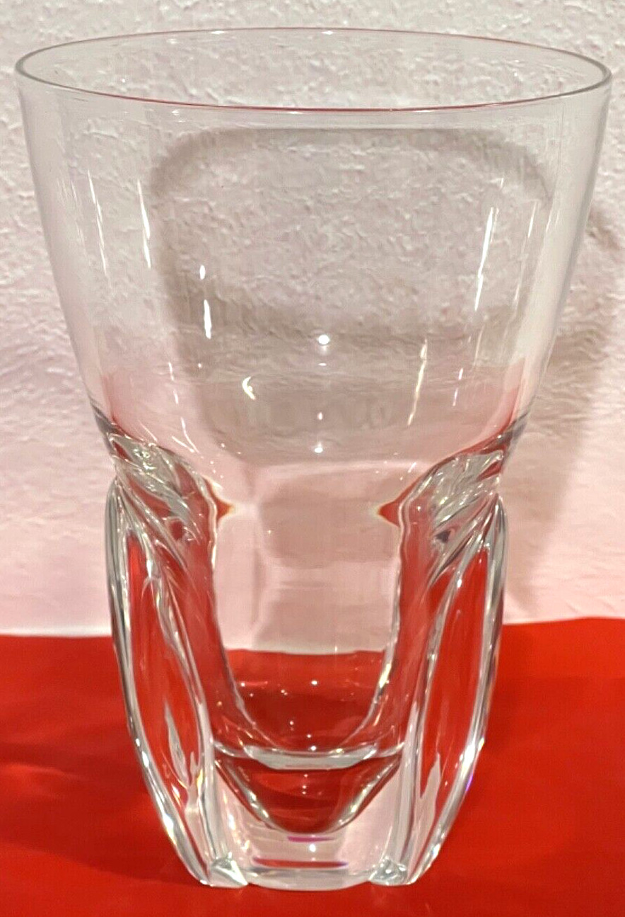 Vintage Hand-Signed STEUBEN GLASS 8″ Tall Wide-Mouth Crystal Flower Vase