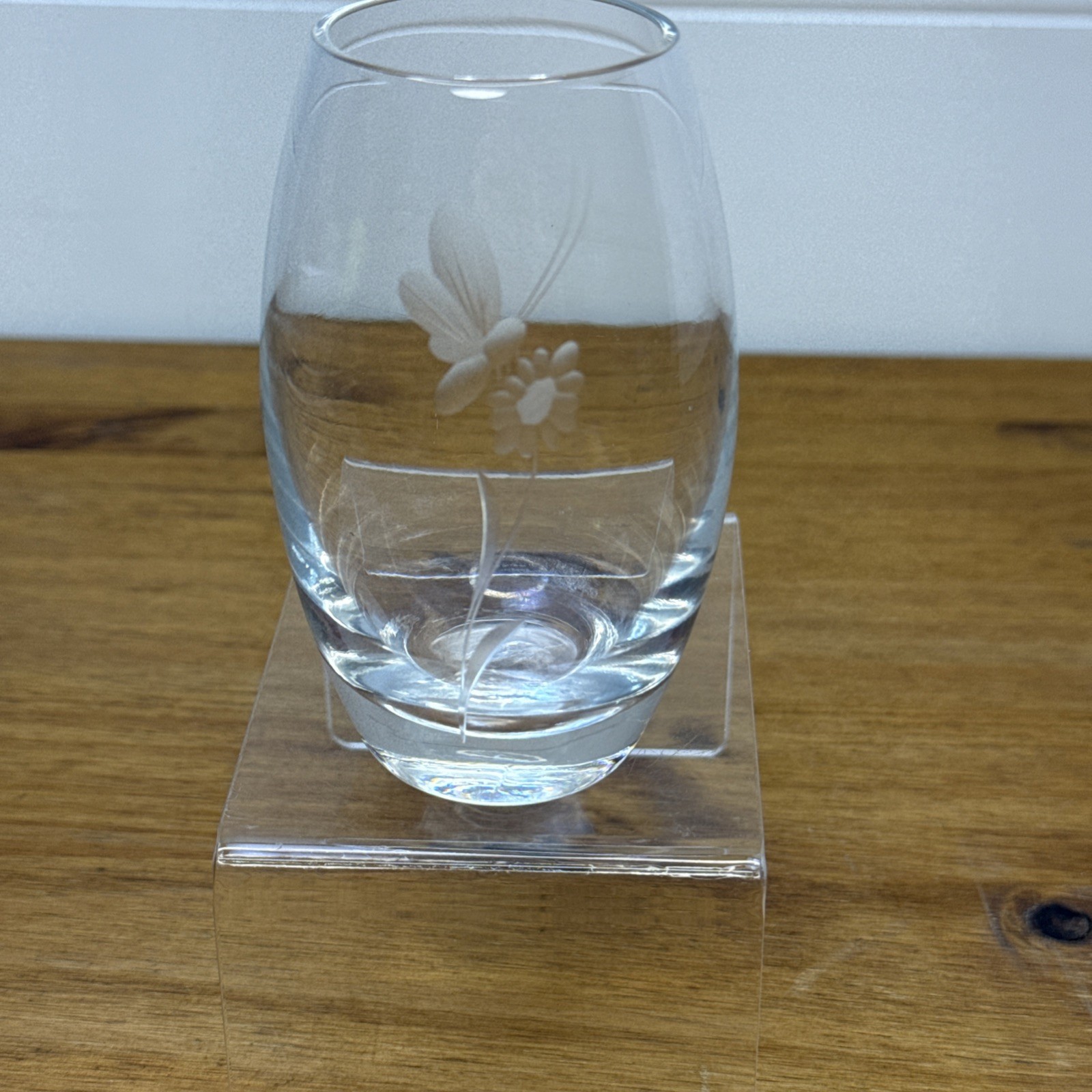 Contemporary Clear Glass Vase Etched Butterfly Floral Design Heavy Base