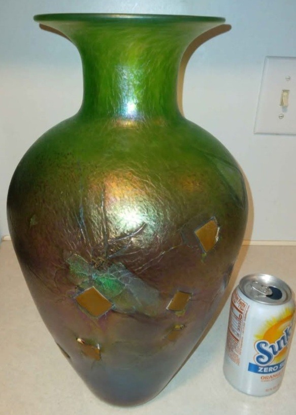 Rare Very Large 15.5″ Tall Robert Held Iridescent Art Glass Vase