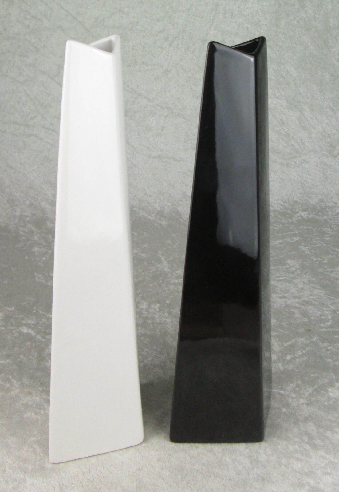 Studio Nova Vases Black White Contemporary Modern Pair 11-3/4 inch Tall Japan