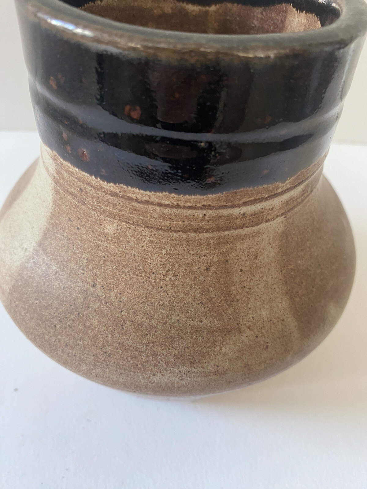 JT Abernathy Ann Arbor Studio Pottery 6” Matte Glossy Vase Cranbrook Grotell