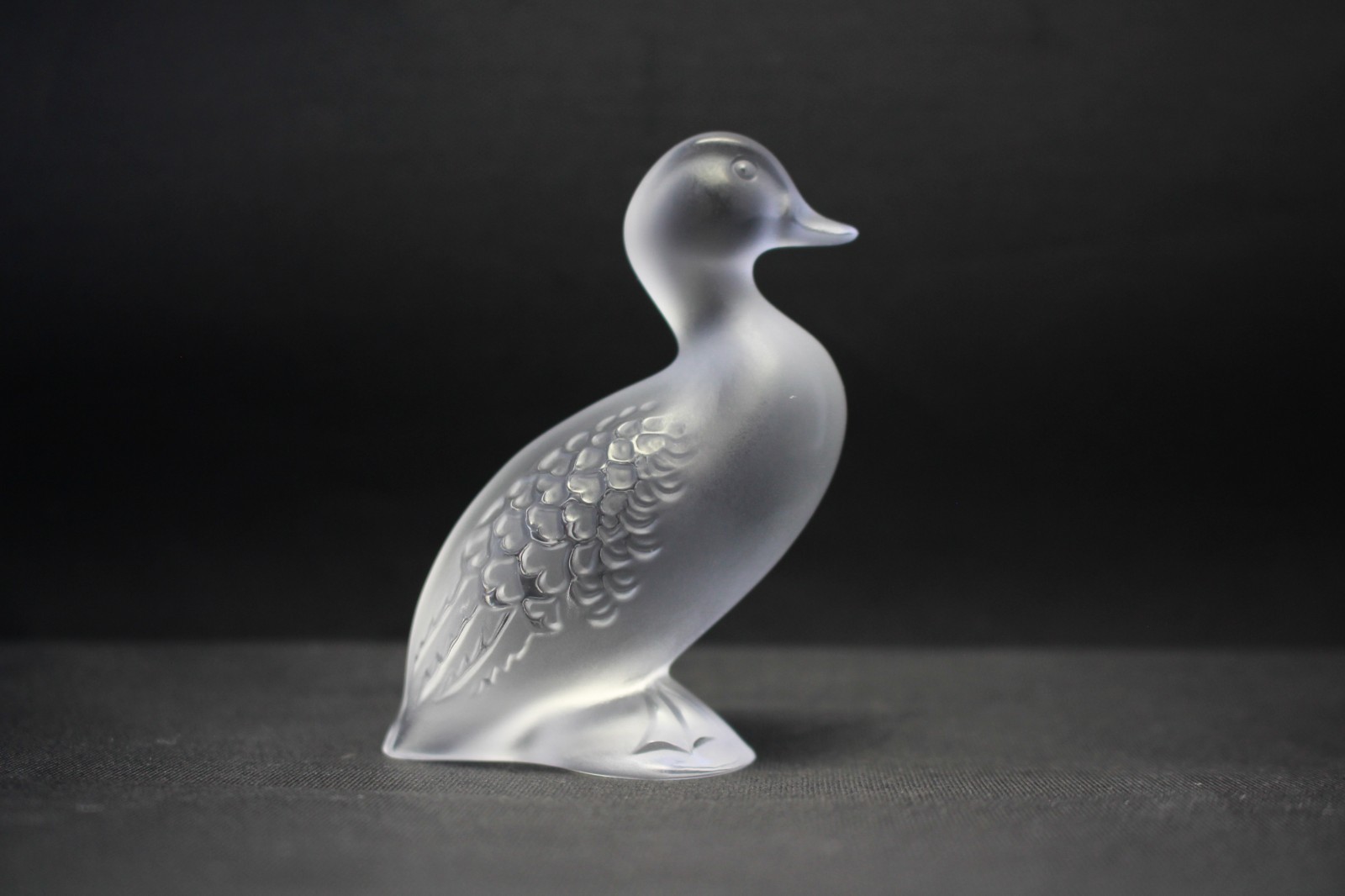 Lalique Crystal Happy Duck Clear Frosted 3″ – 01207400