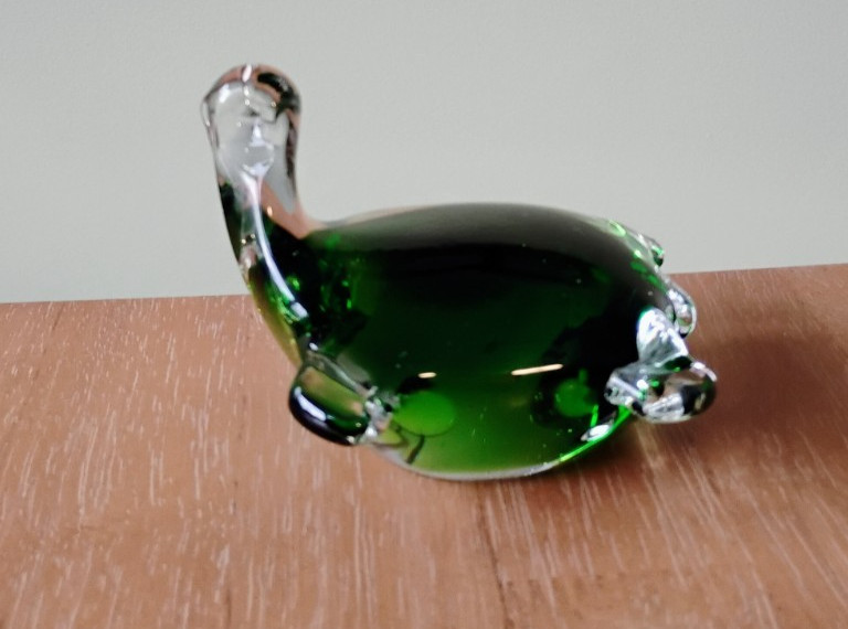 Vintage Handblown Art Glass Clear Green Sea Turtle Figurine Paperweight