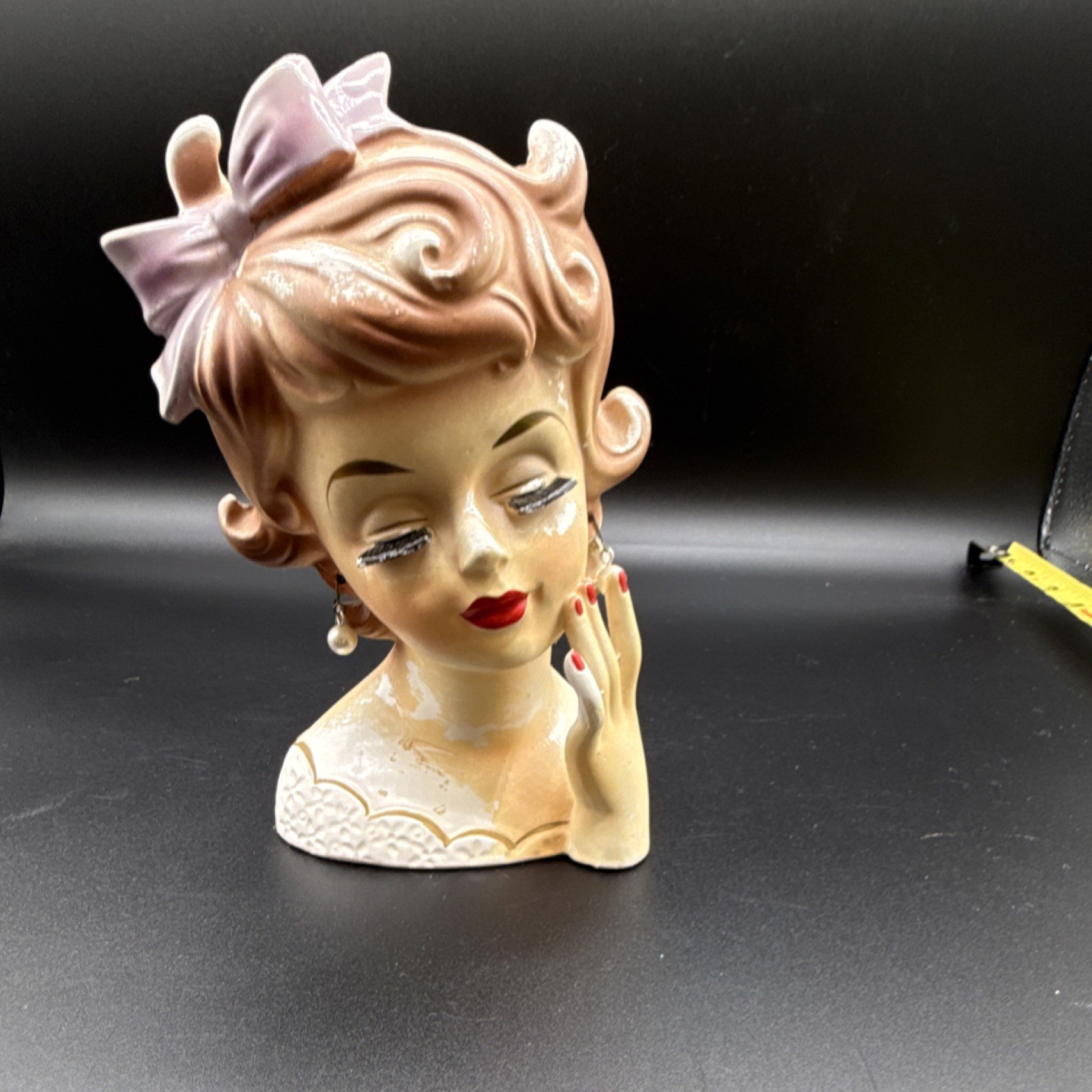 Ceramic Lady Head Vase w/ Bow & Earrings Glossy Pottery Beige Brown MPN 4789