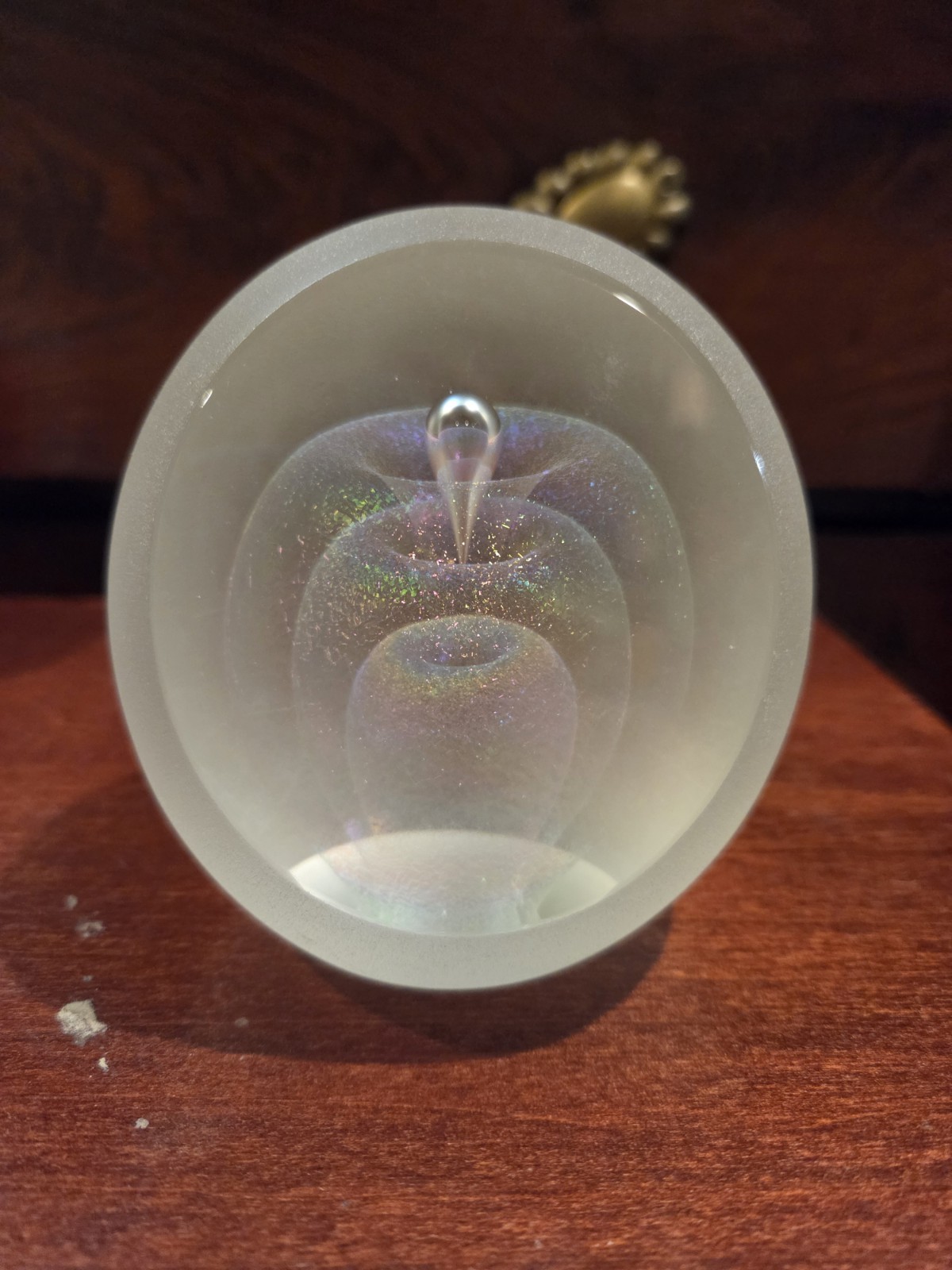 Lovely Signed Robert Eickholt Art Glass 1997 Paperweight 4″
