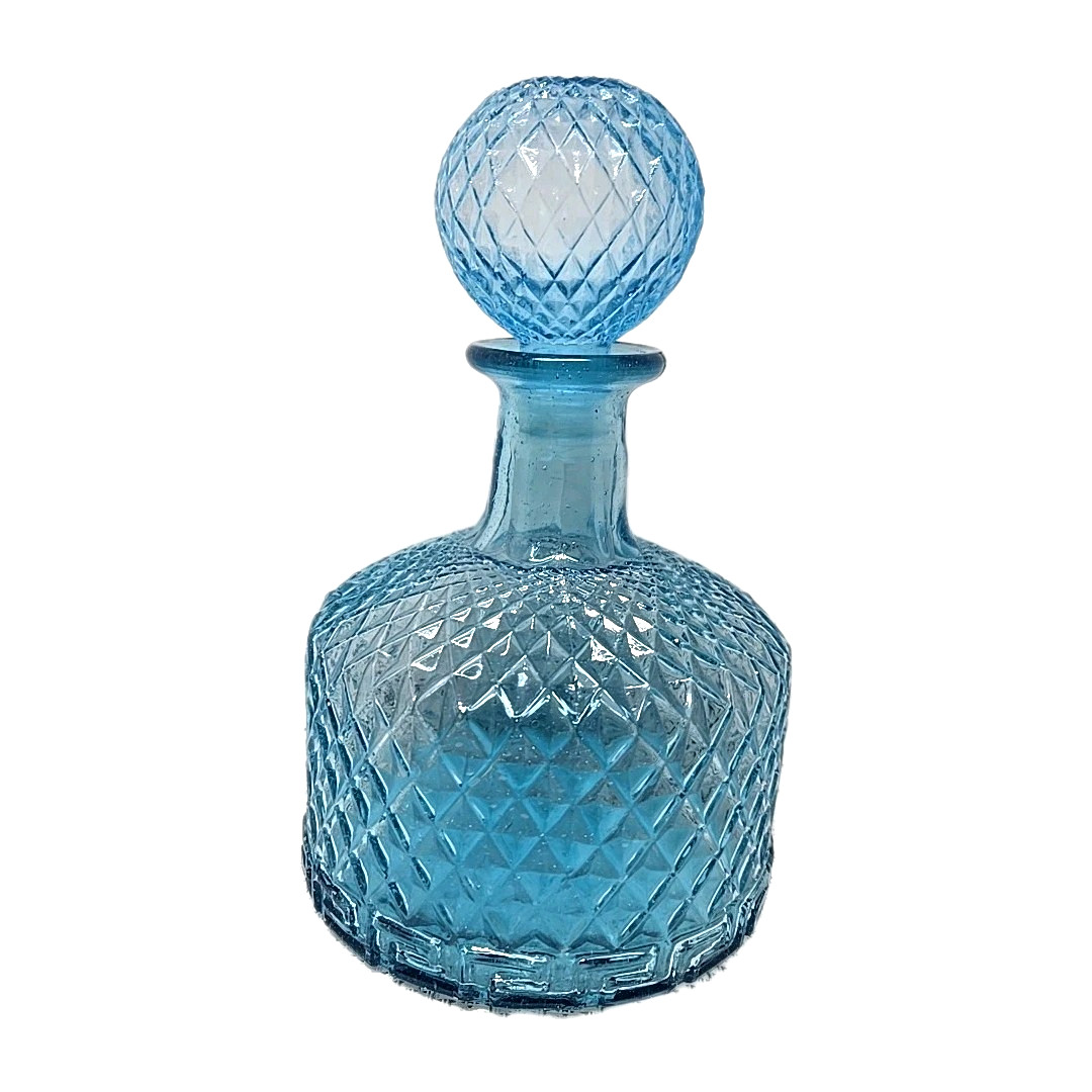 ​Stunning Vintage-Style Blue Diamond Point Glass Decanter with Stopper 8.5 in.