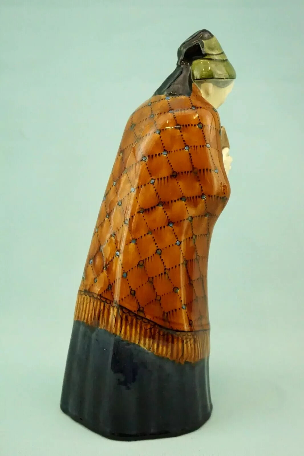 M. POWOLNY Wiener Keramik Ceramic sculpture Old woman Bible and rosary Austria