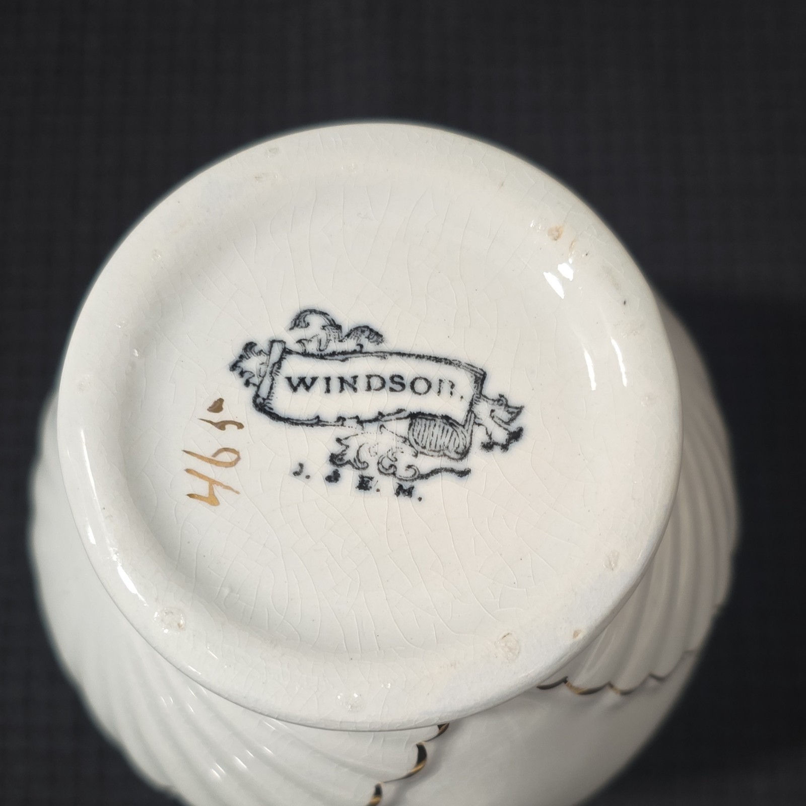Vintage Windsor White Red Gold Ceramic Vase Japan Art Pottery Glossy MPN 4167