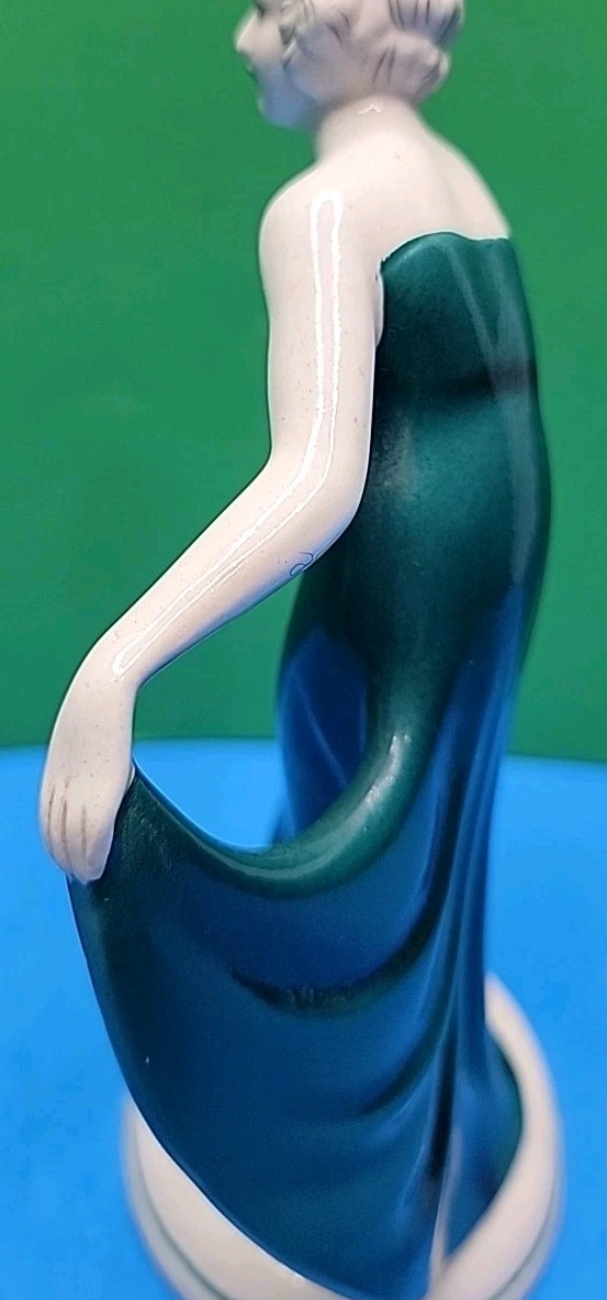 2 – 1930’s Porcelain Dancing Ladies In Floral Green Dress – Made In Japan