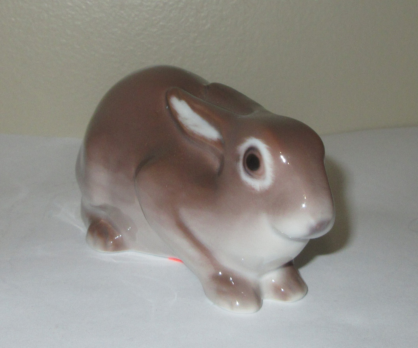 Vtg Bing & Grondahl Rabbit Bunny Figurine Brown Crouching Denmark 5″ Long B2421