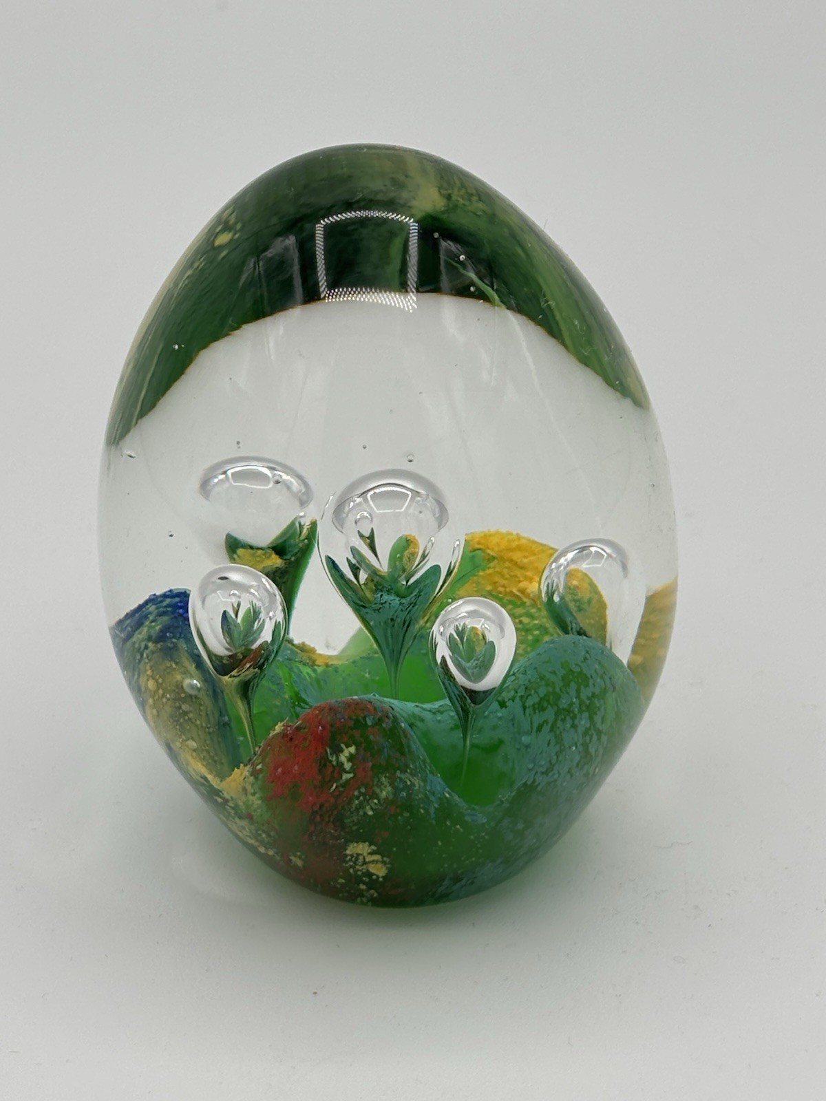 Vintage Hand Blown Art Glass Paperweight Egg Controlled Bubbles Color Blast