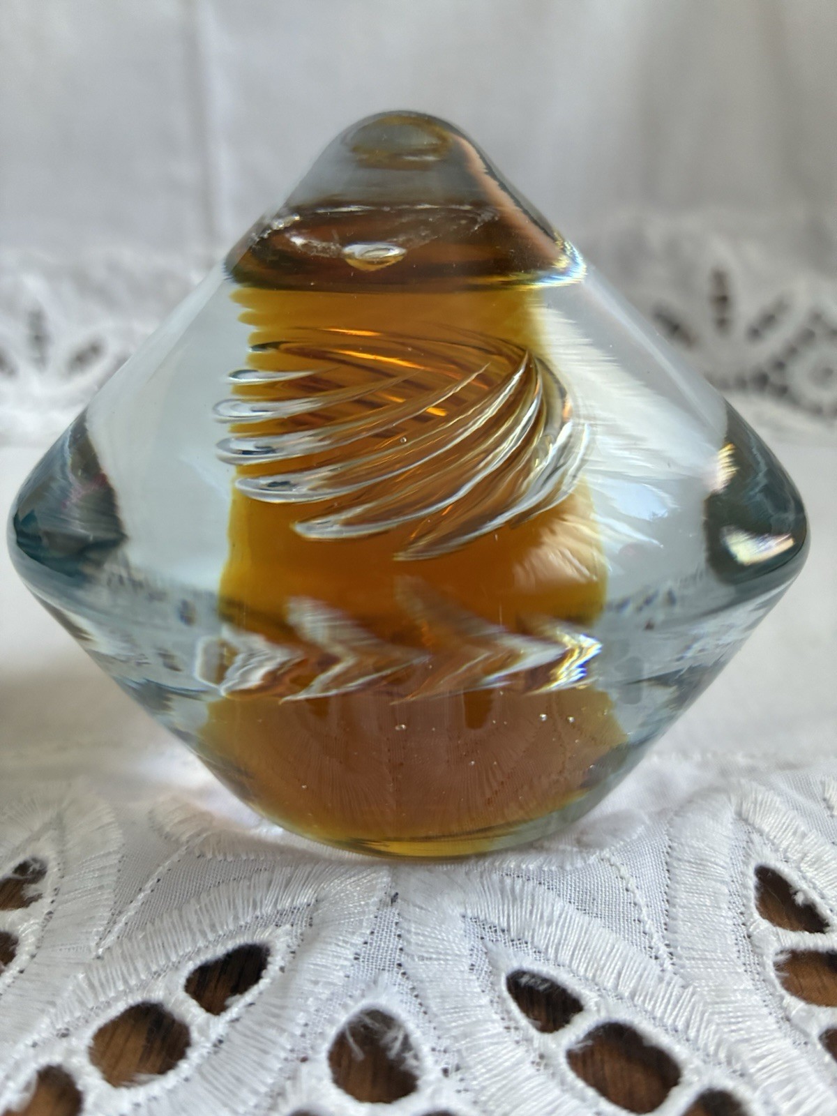 Vintage MCM Blenko Air Twist Swirl Amber Pyramid Art Glass Paperweight