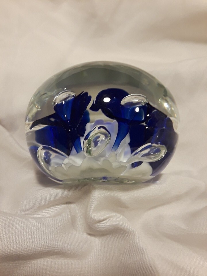 Stunning Joe St. Clair Vintage Cobalt Blue Trumpet flowers paperweight-3.50”