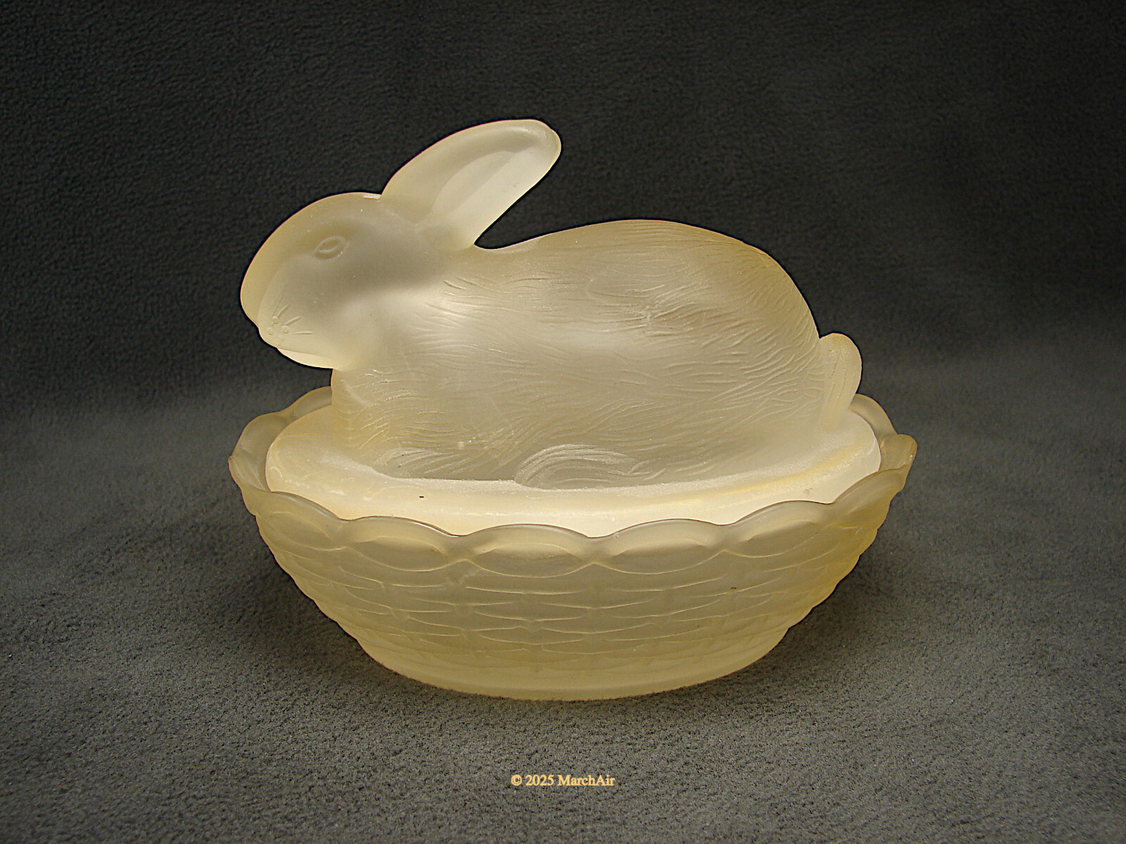 Yellow Frosted Glass Bunny on Nest Easter Rabbit Covered Candy Trinket Dish 5.5″