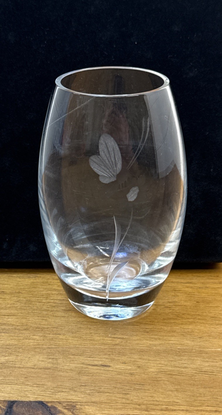 Contemporary Clear Glass Vase Etched Butterfly Floral Design Heavy Base