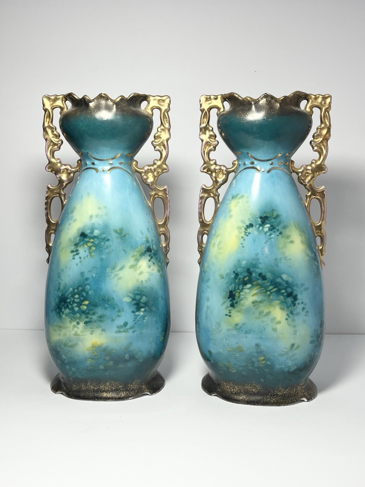 1890s Victoria Carlsbad Austria Art Nouveau 2 Art Nouveau Portrait Vases 11 5/8”